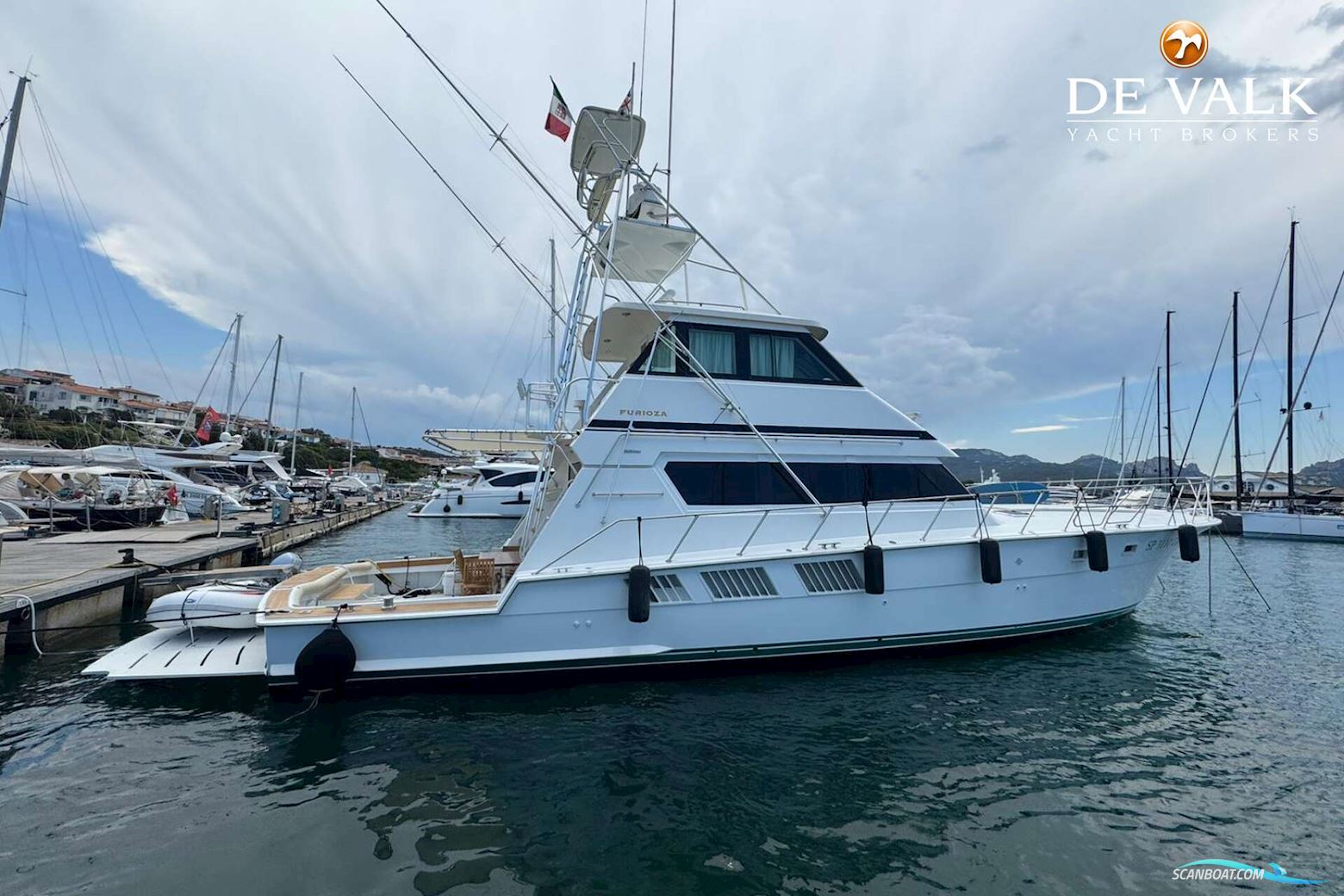 Hatteras 65 Convertible