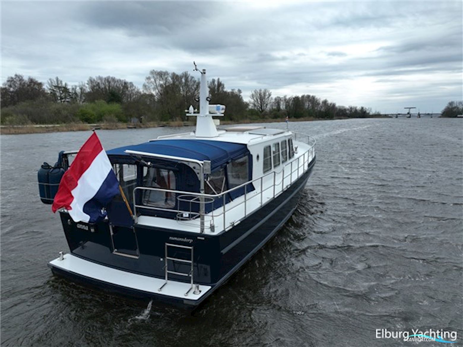 Hellingskip 1300 Open Kuip