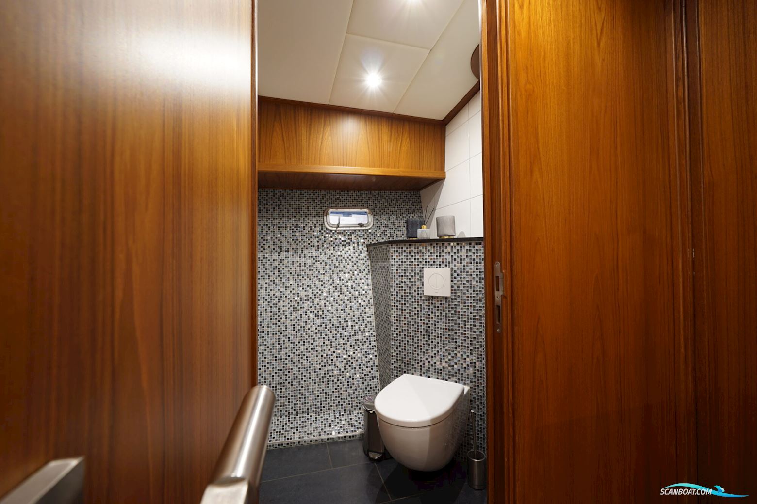 Hemmes Kruiser 18.00 VS