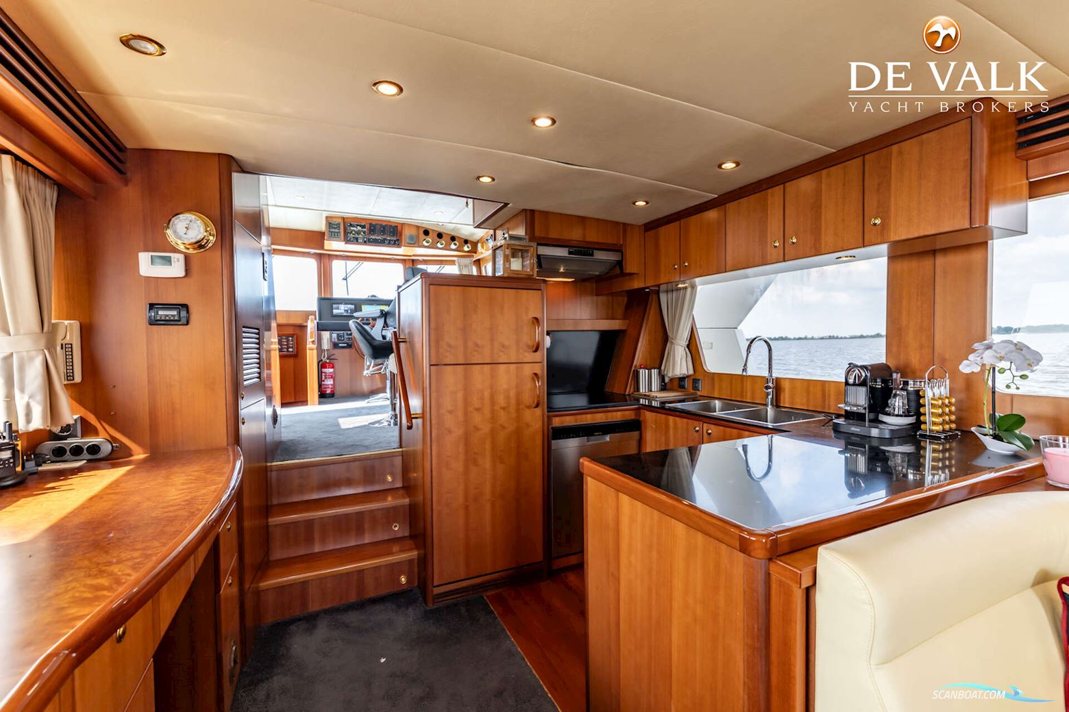 Hershine 61 Pilothouse