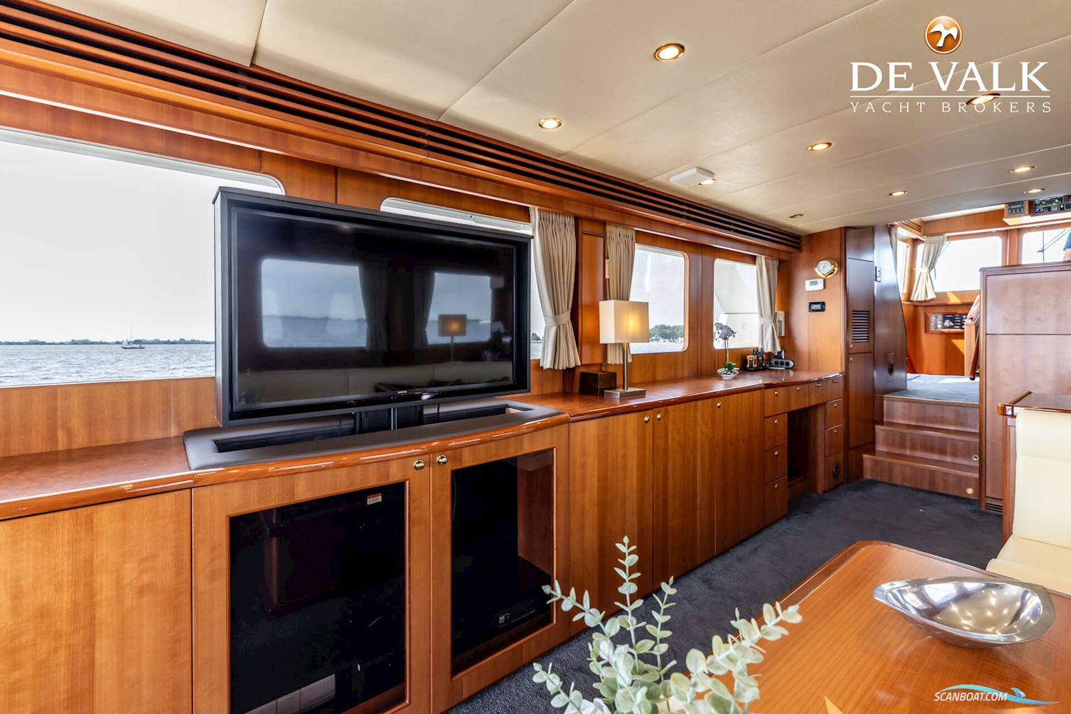 Hershine 61 Pilothouse