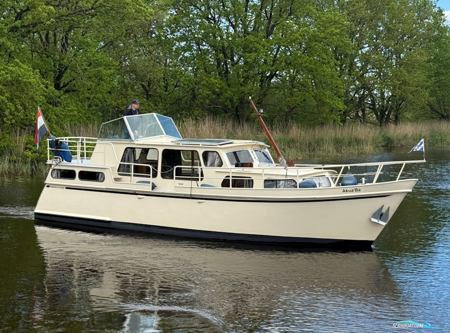 Hoekstra Kruiser 1050 Motorbåd 1980, med Nanni motor, Holland