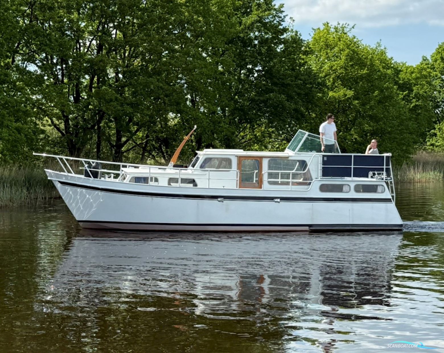 Hoekstra Kruiser 1100