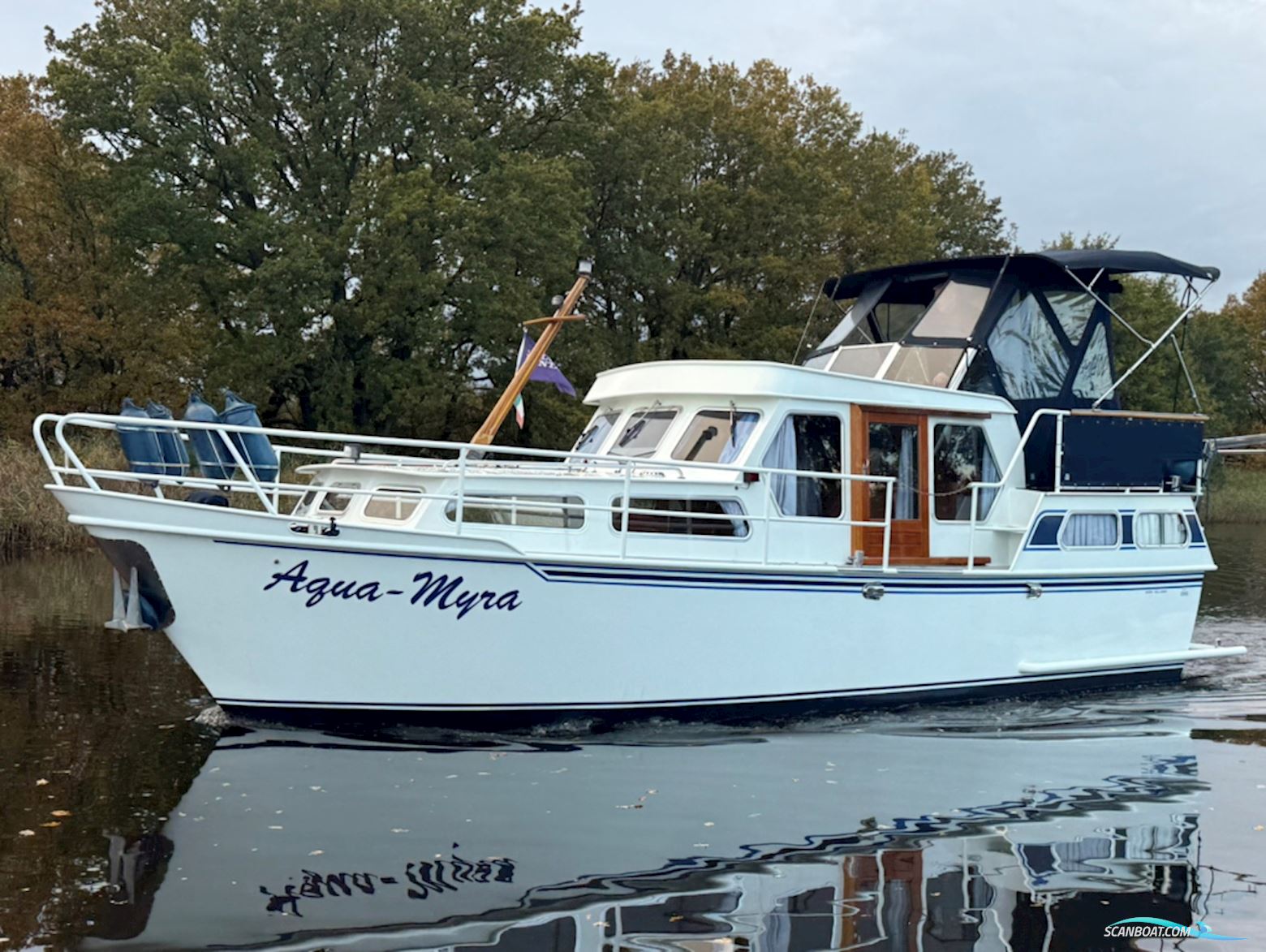 Hollandia   1000 Motorbåd 1993, med Volvo Penta motor, Holland