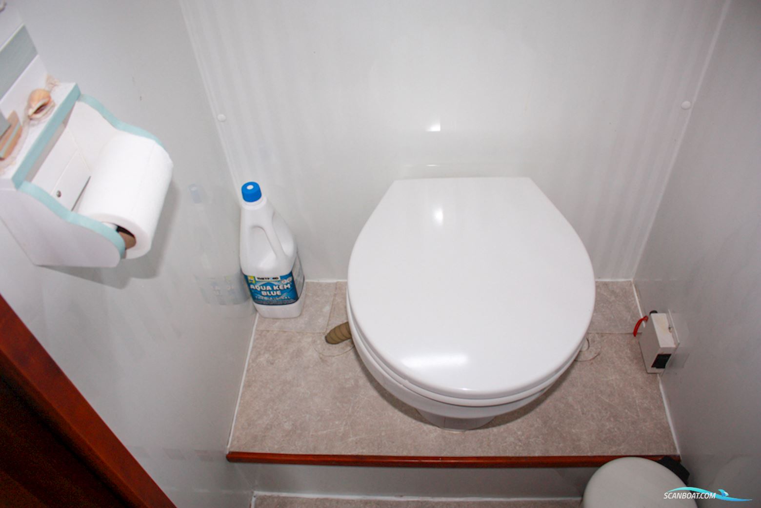 Hollandia 1250 Steel Cruiser