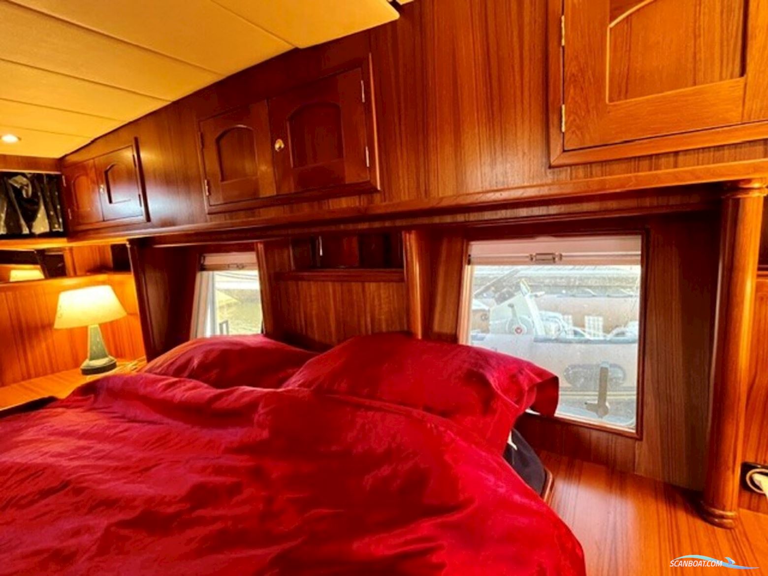 Holterman 44 Royal Class