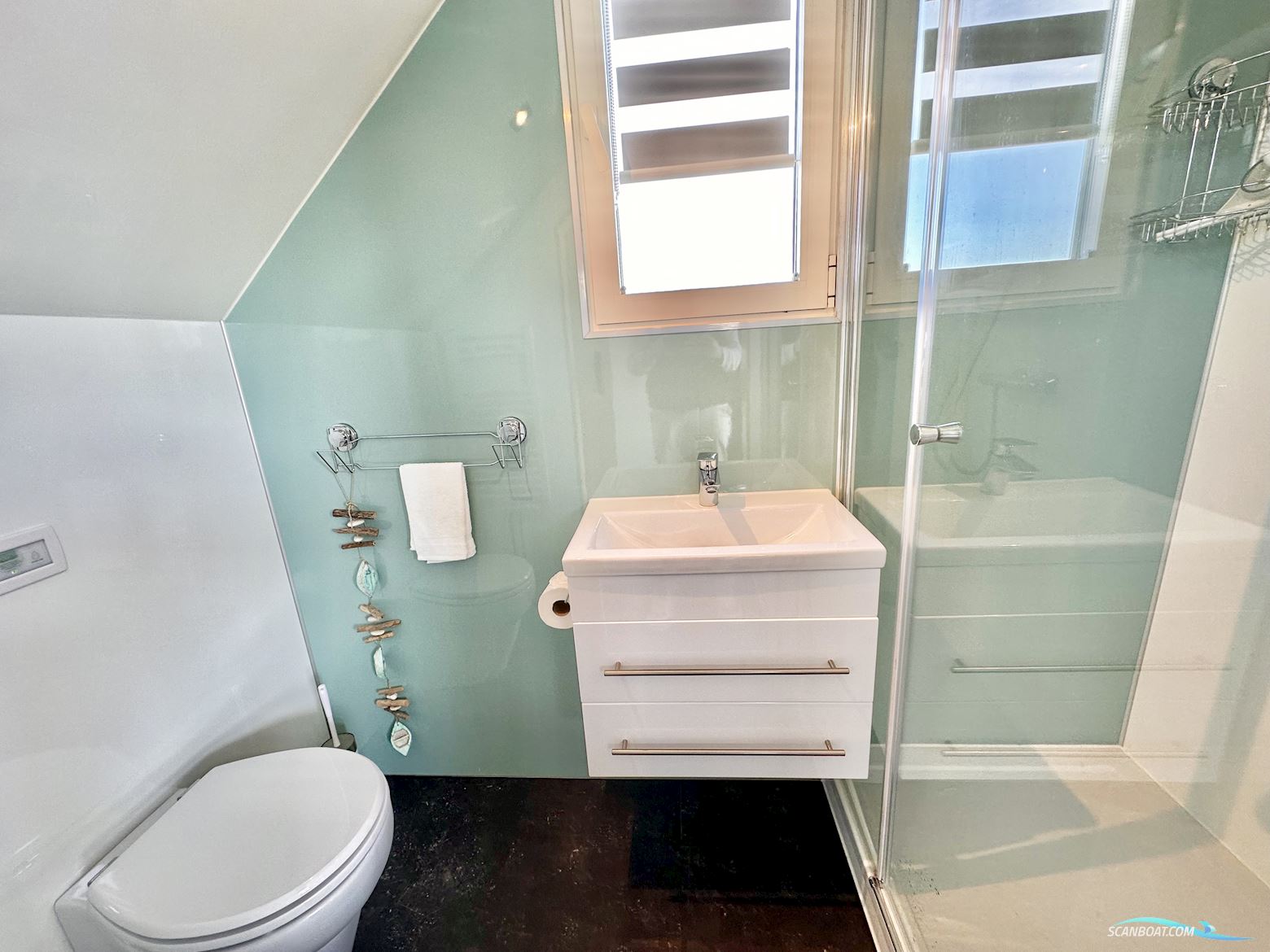 Homeship Vaarloft Volledig Elektrische Houseboat