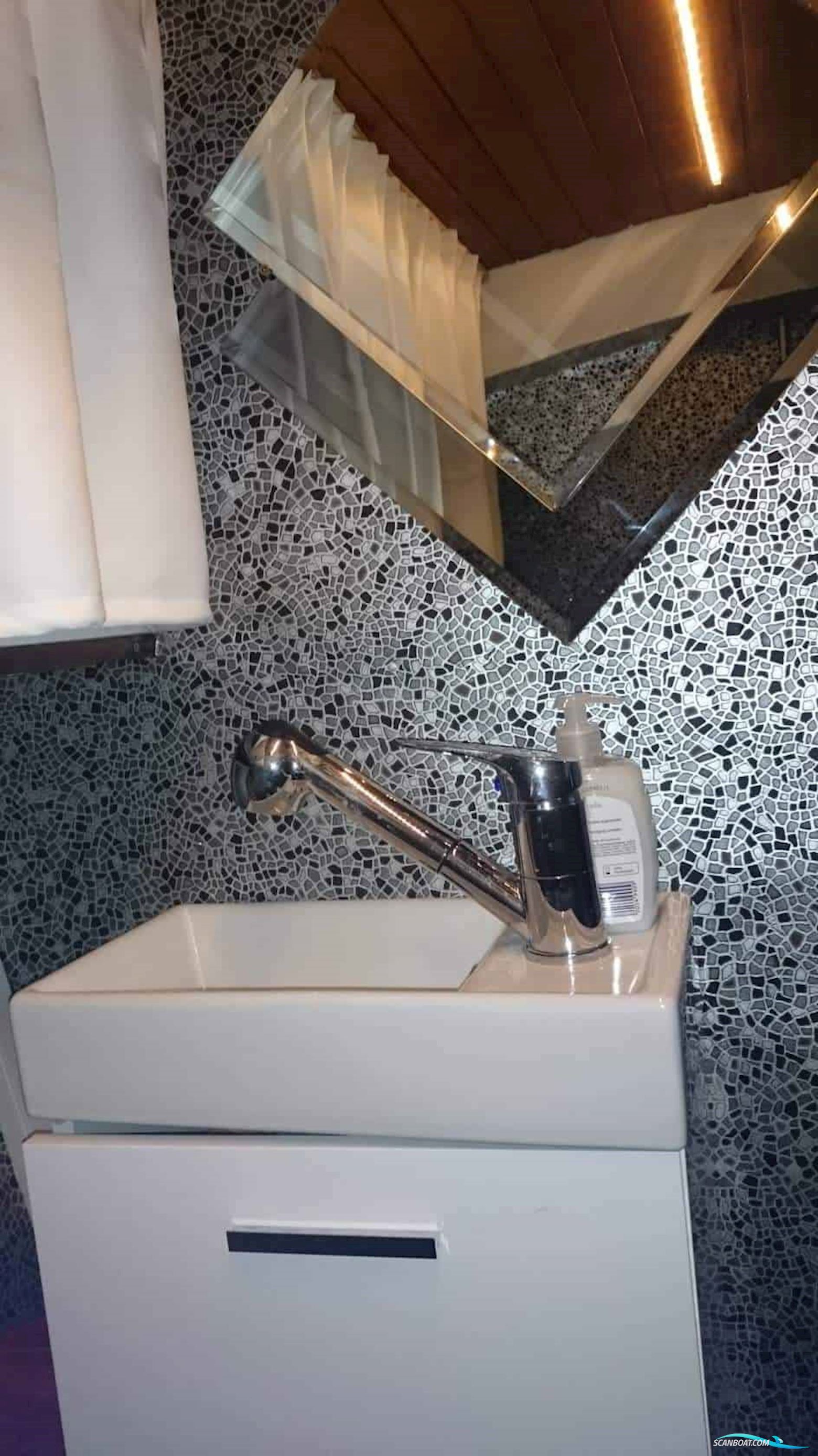 Hooveld AK 1000