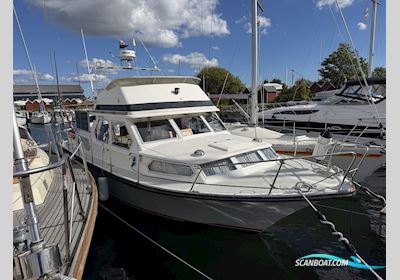 Hsö 30 Flybridge Motorbåd 1983, med Volvo Penta Kad 300 motor, Danmark