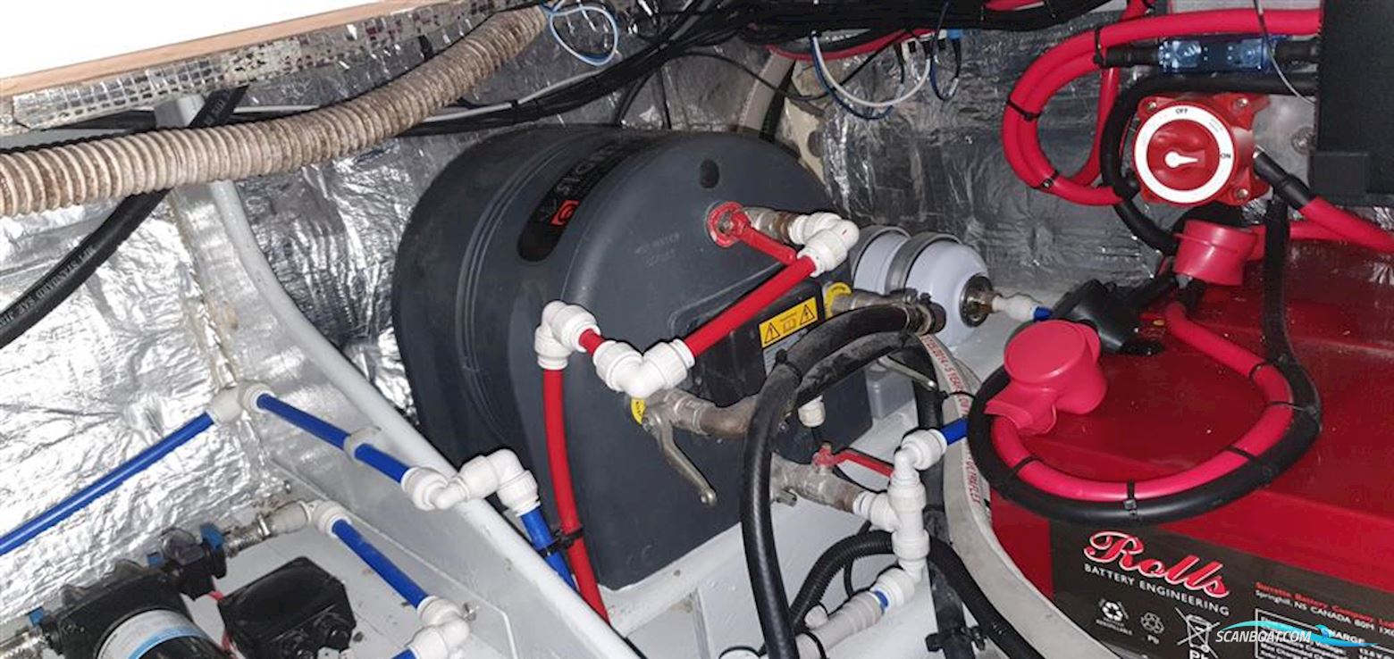 Hunt Yachts Harrier 36