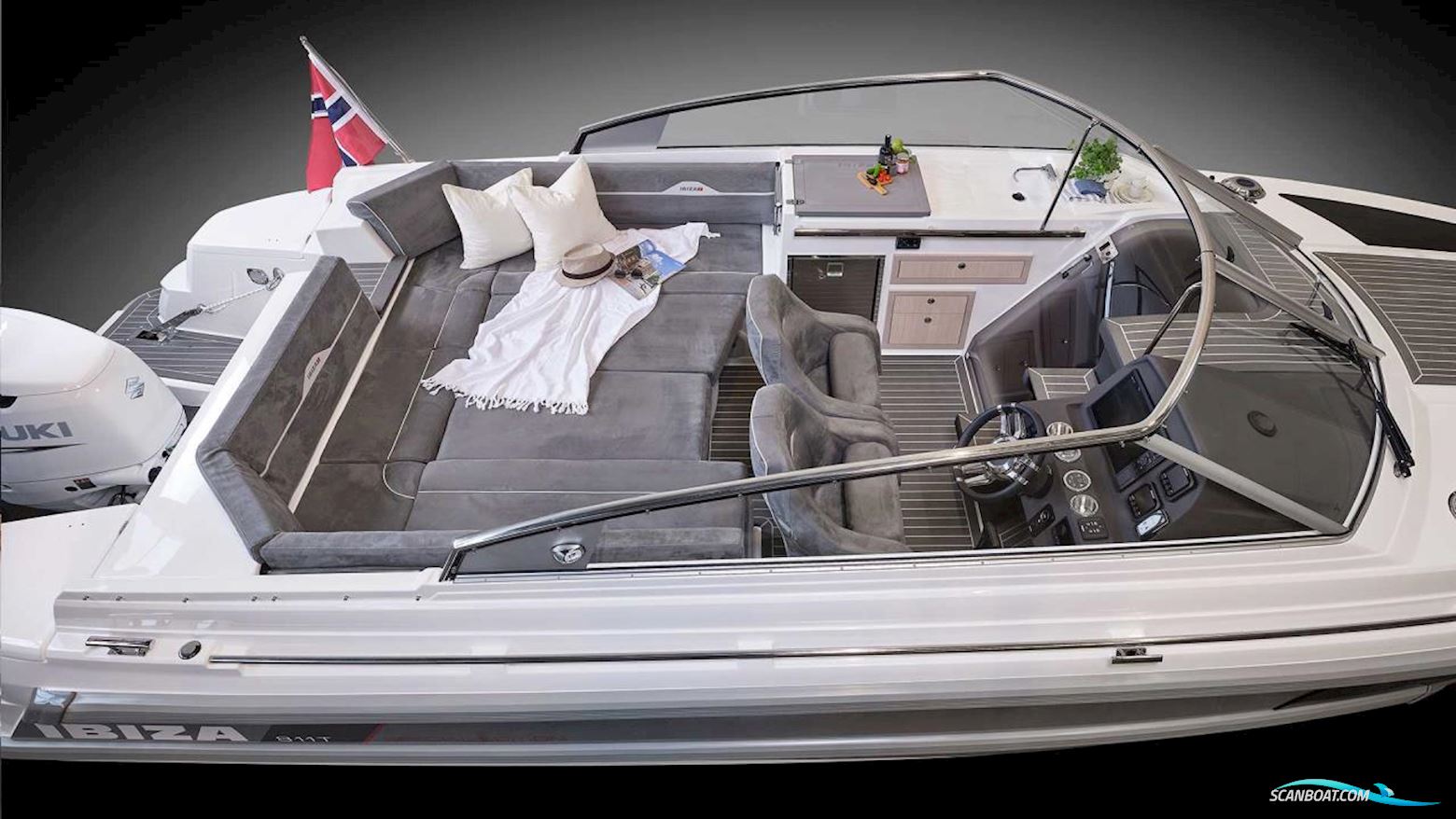 Ibiza 811 Touring
