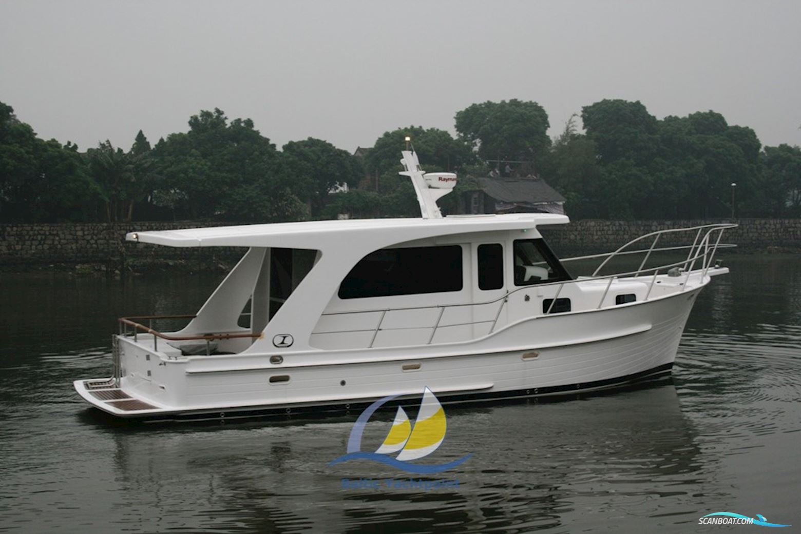 Integrity Motor Yachts Integrity 350 Sedan