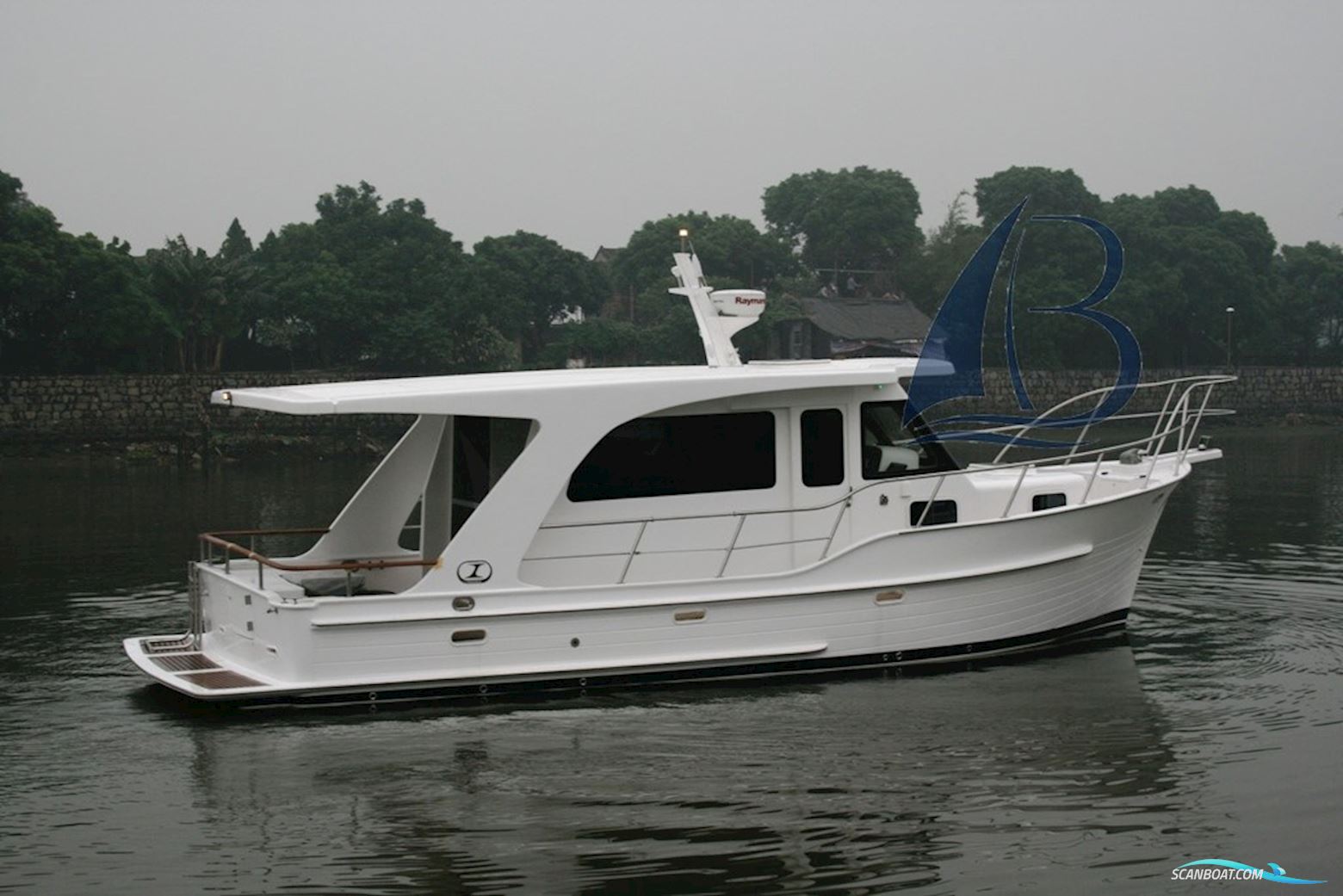 Integrity Motor Yachts Integrity 350 Sedan
