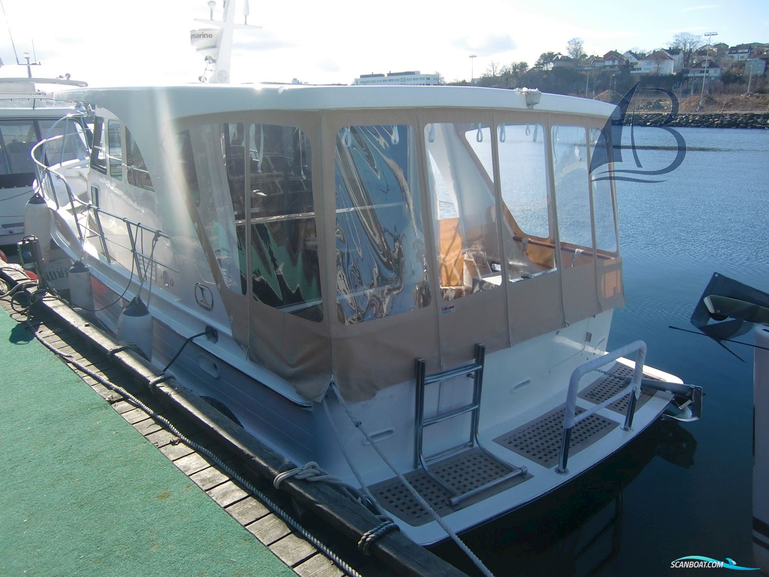 Integrity Motor Yachts Integrity 350 Sedan
