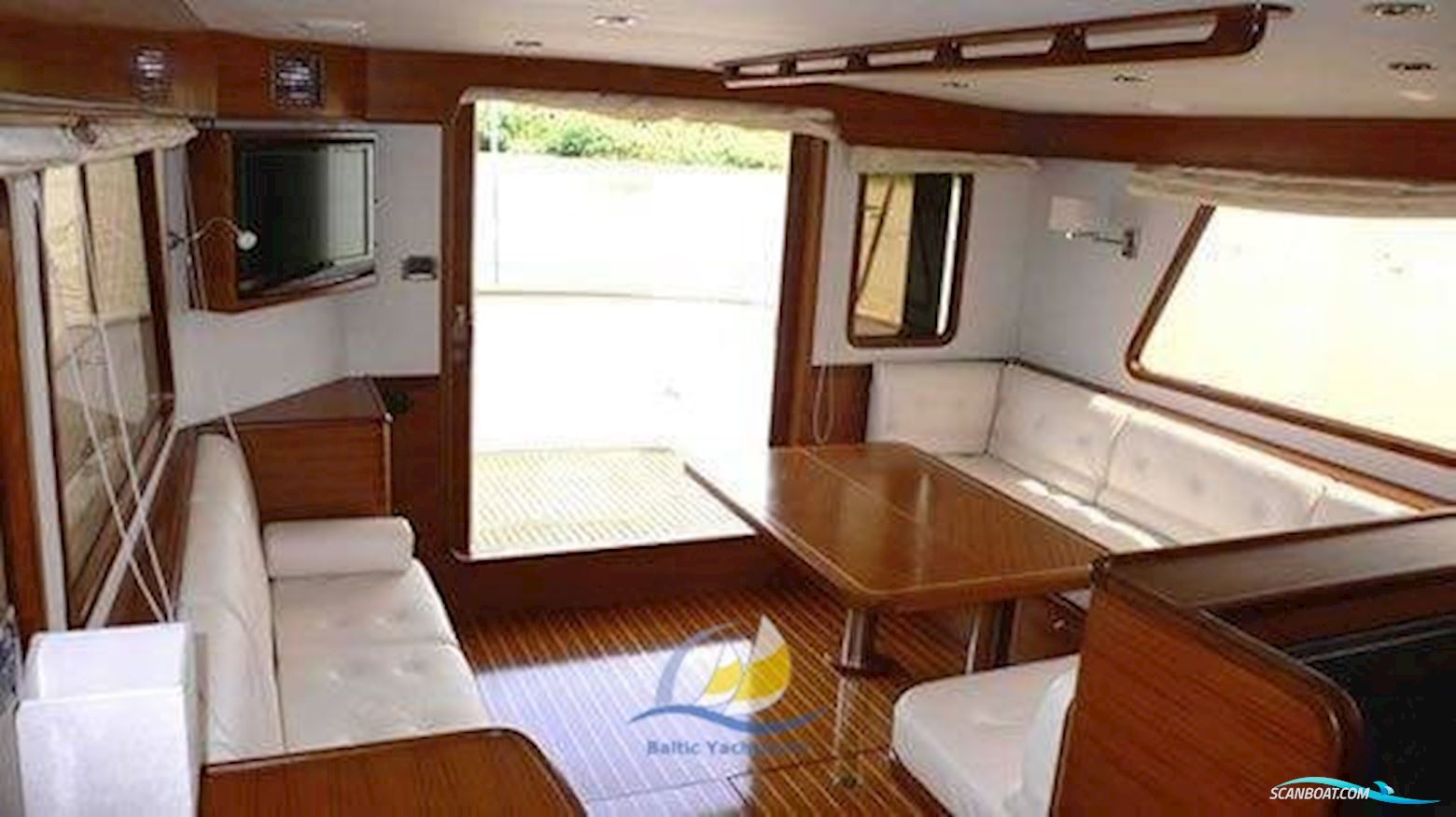Integrity Motor Yachts Integrity 550 Coastal Express