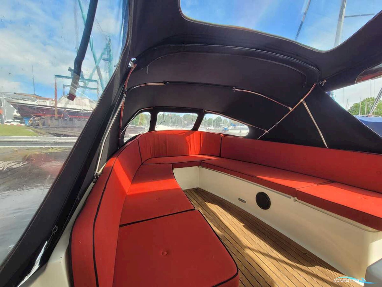 Interboat 22