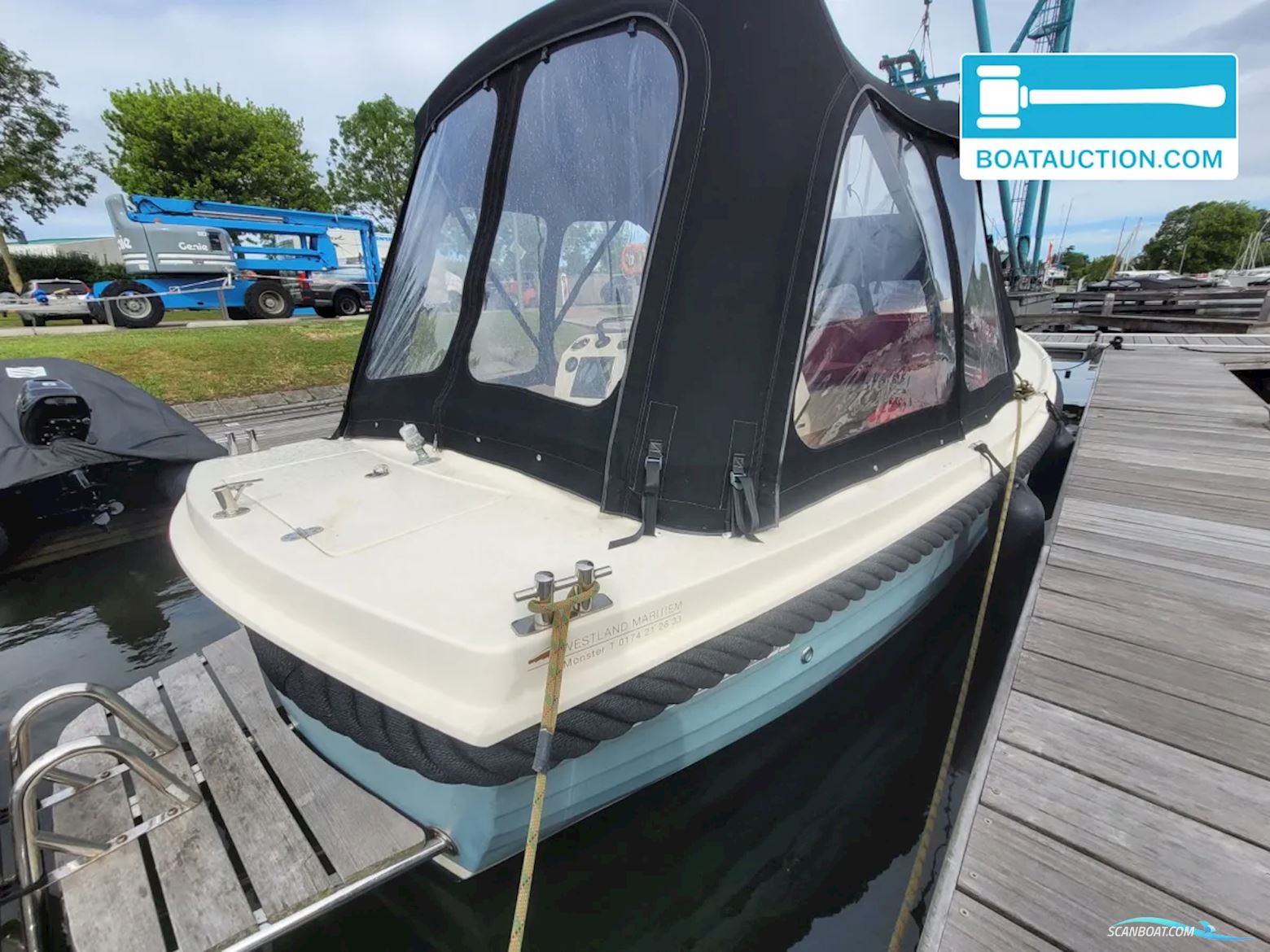 Interboat 22