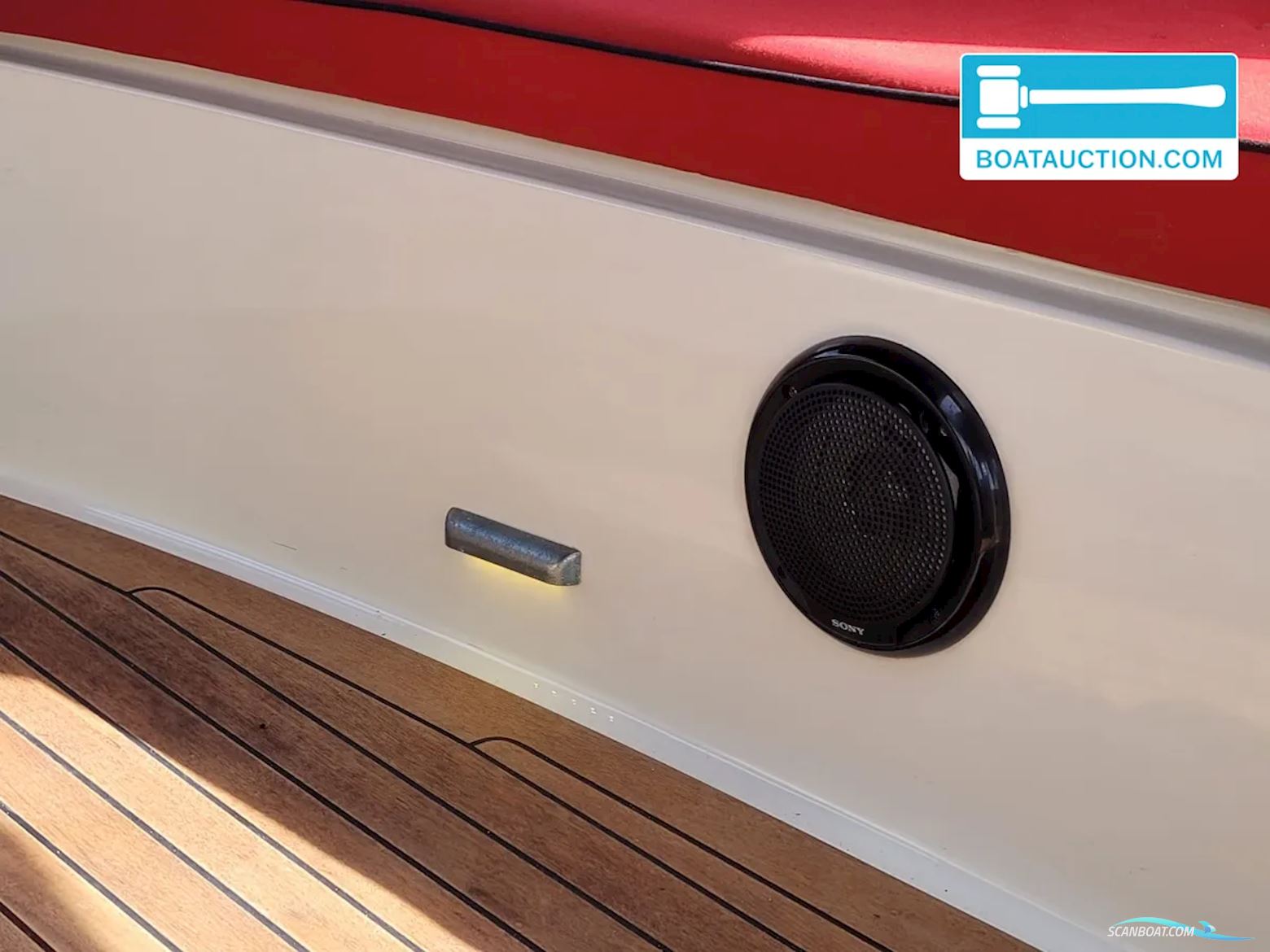Interboat 22