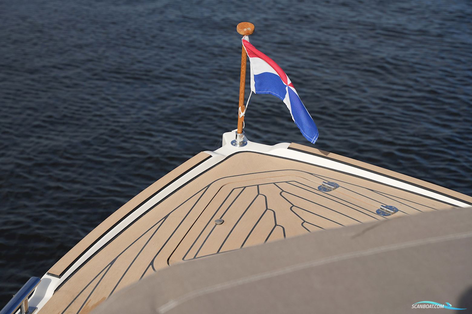 Interboat Intender 780