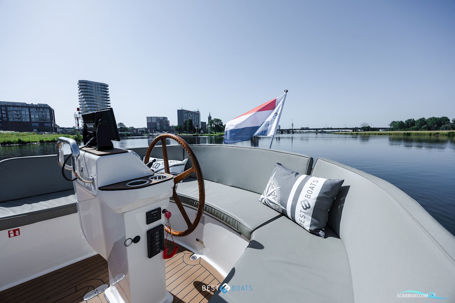 Interboat Intercruiser 27 Cabin