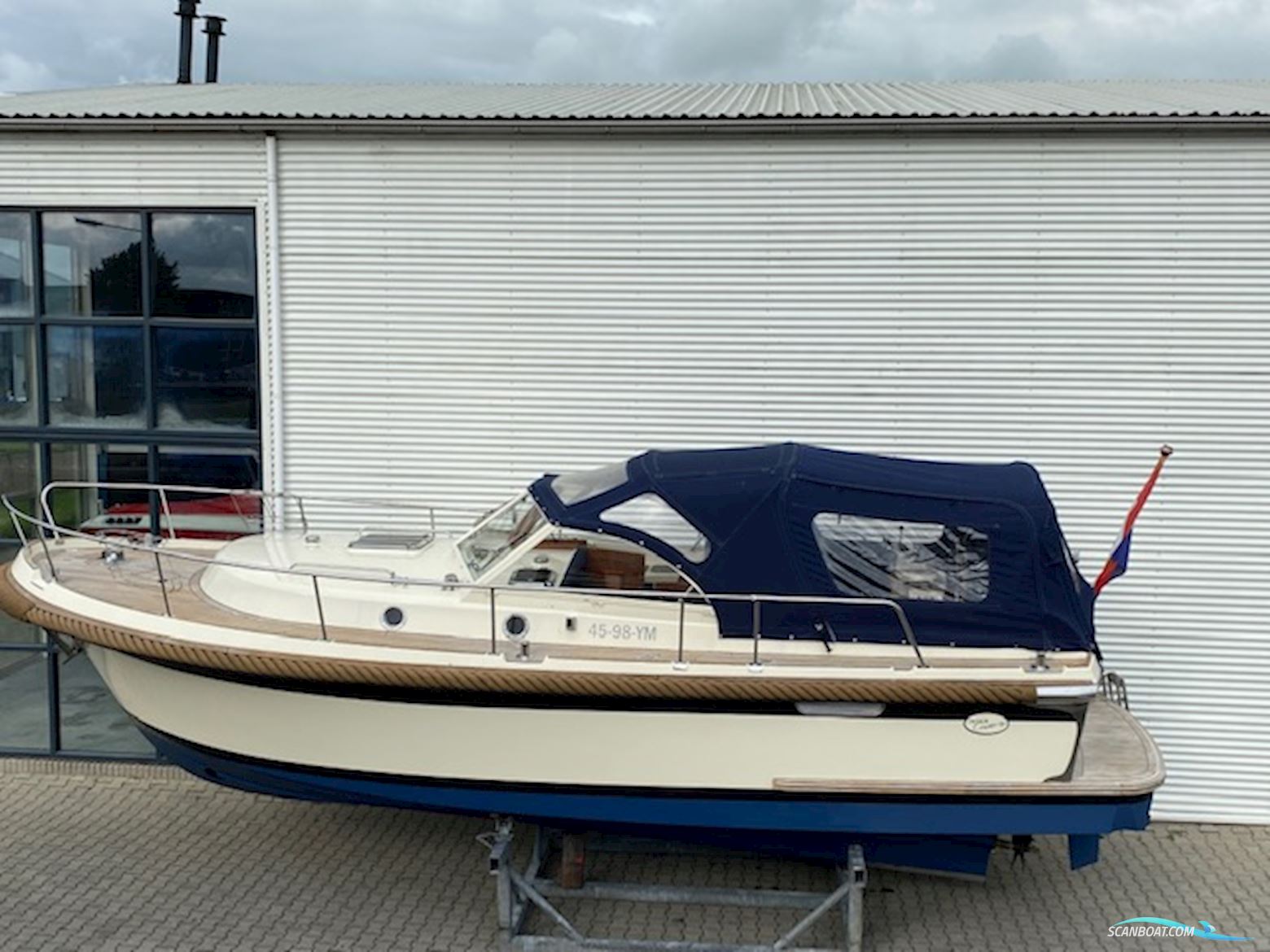 Intercruiser 29