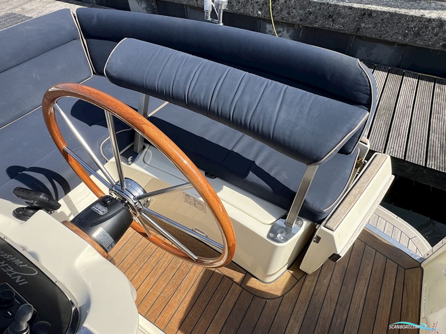 Intercruiser 29