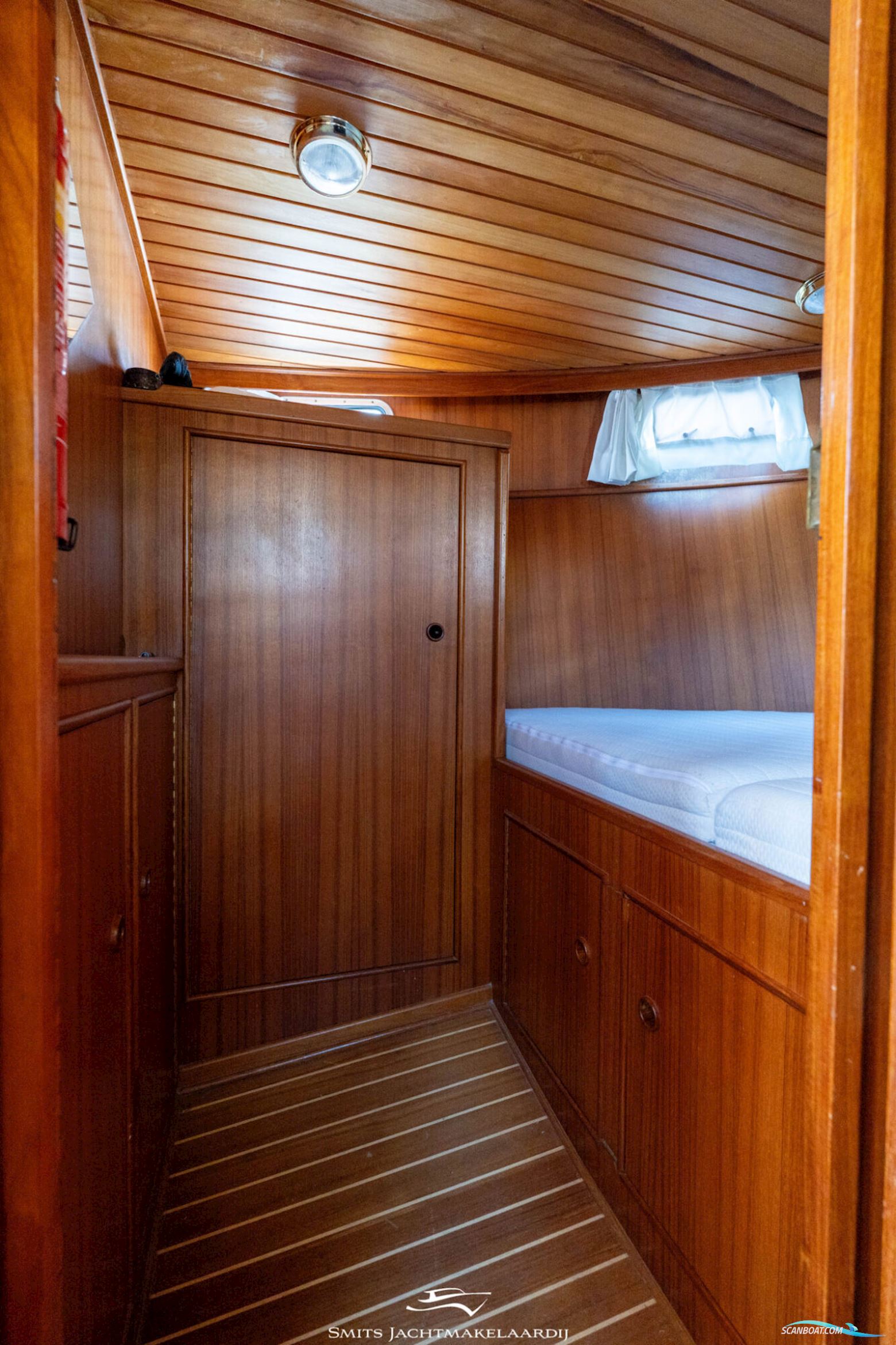 Intership 11.20 AK Cabrio