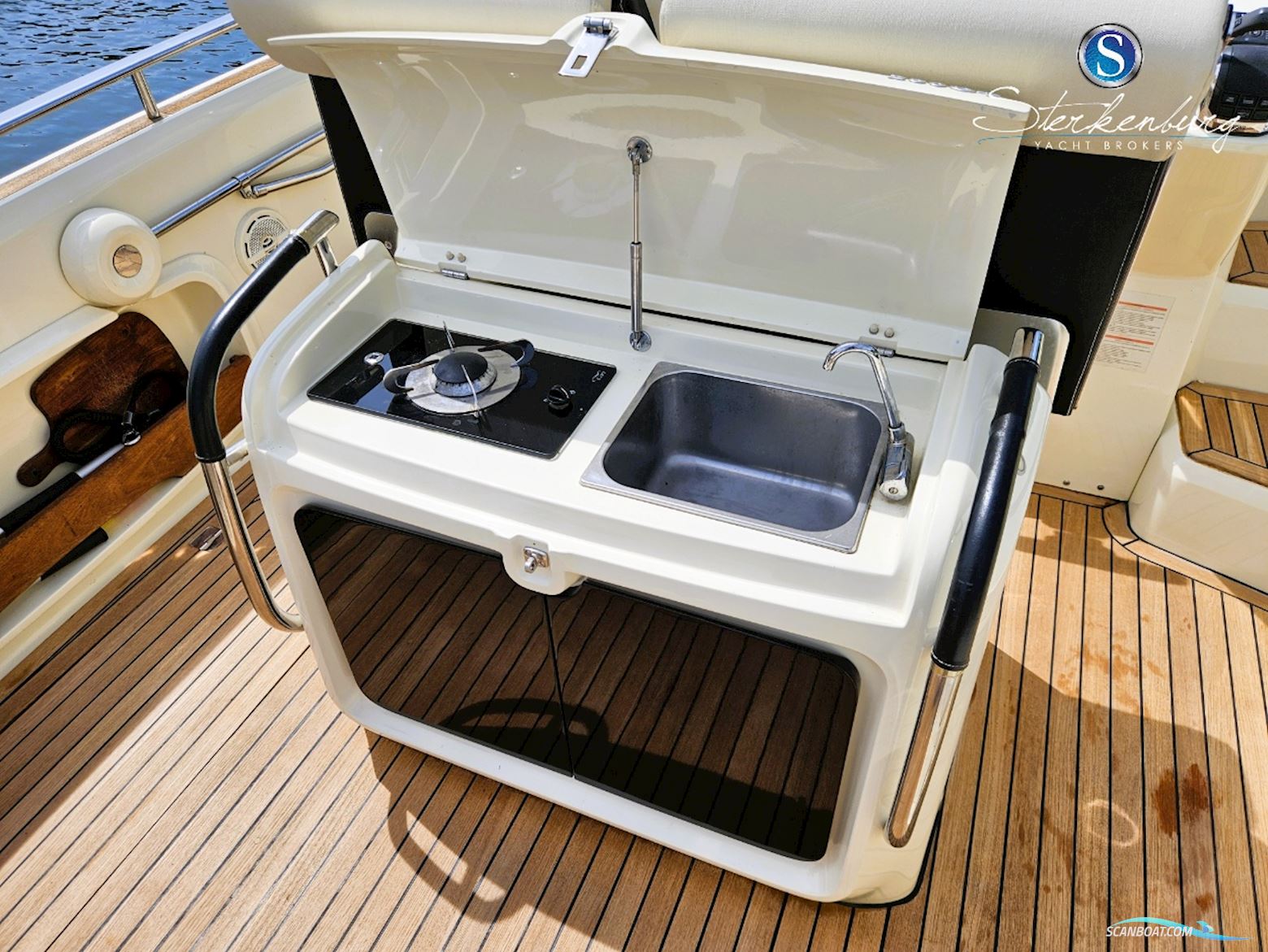 Invictus 280 GT