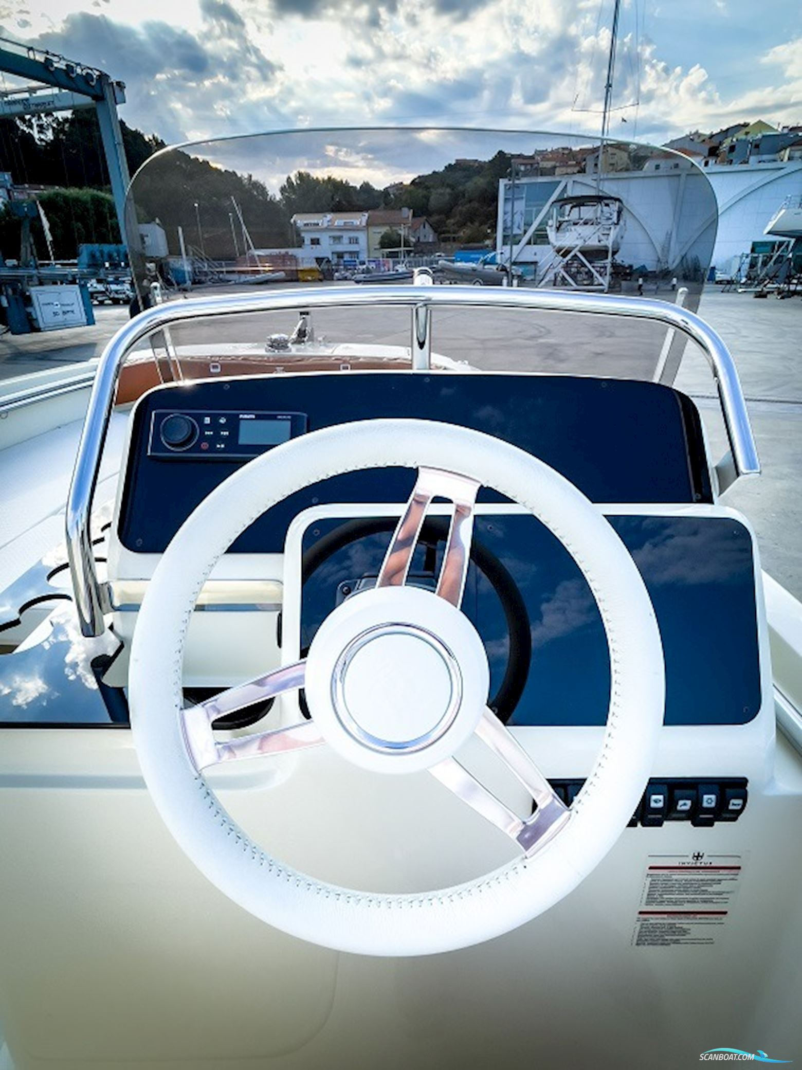Invictus SX200