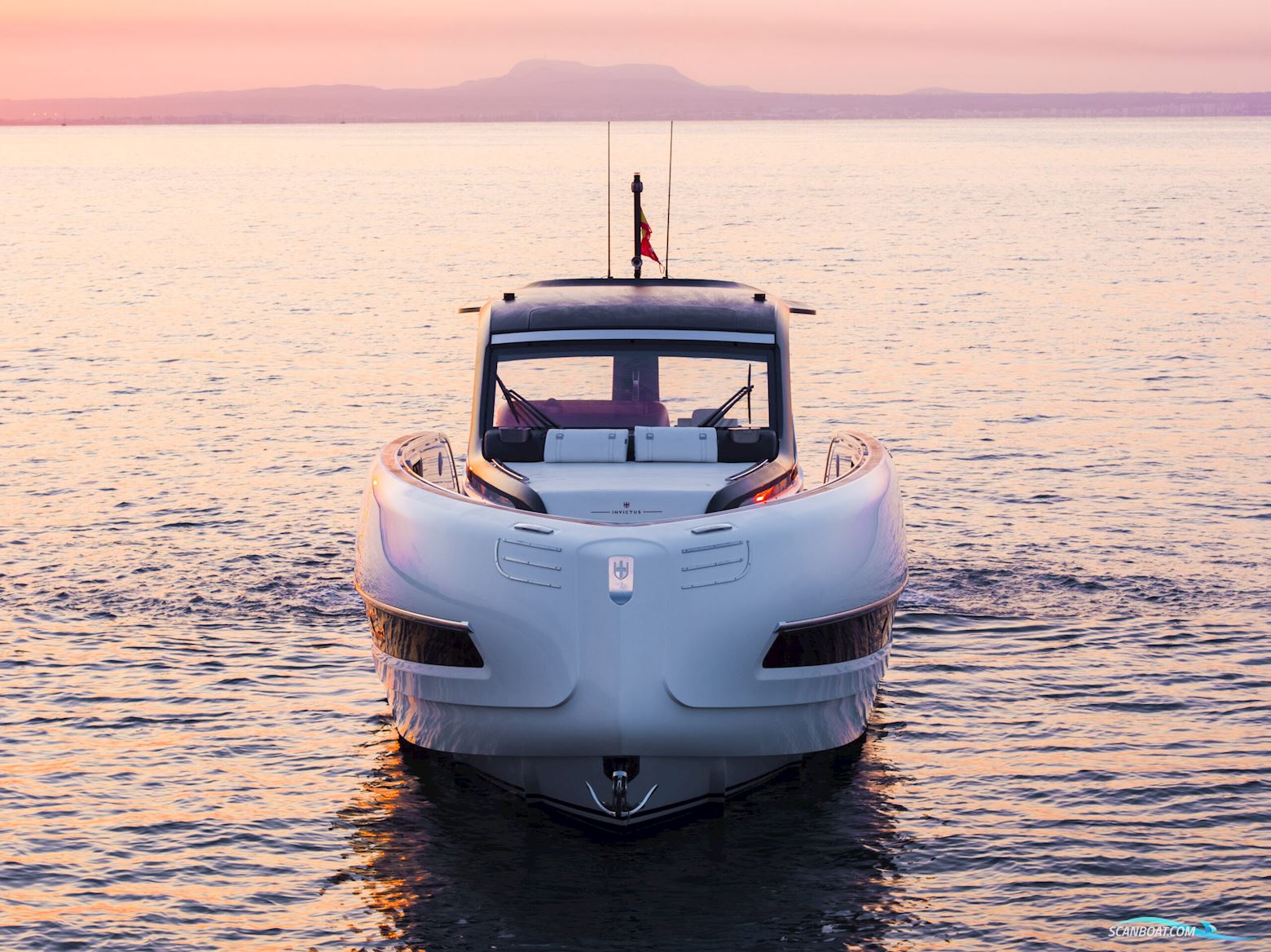 Invictus TT460