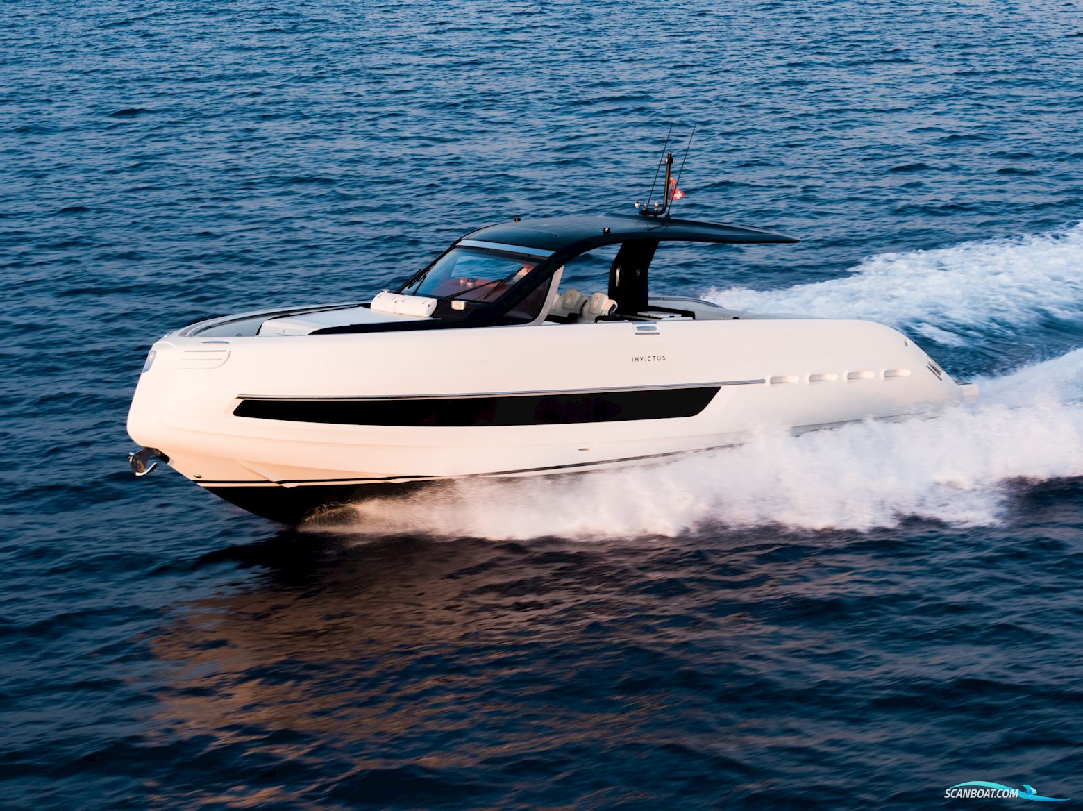 Invictus TT460