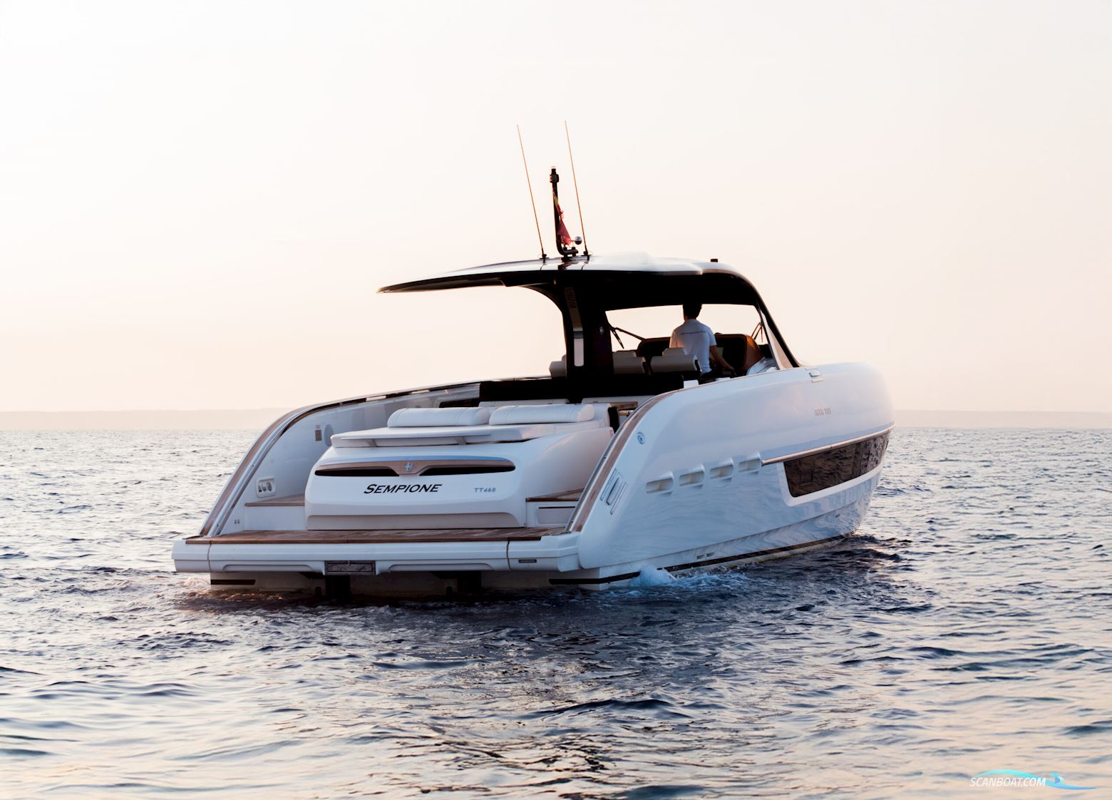 Invictus TT460