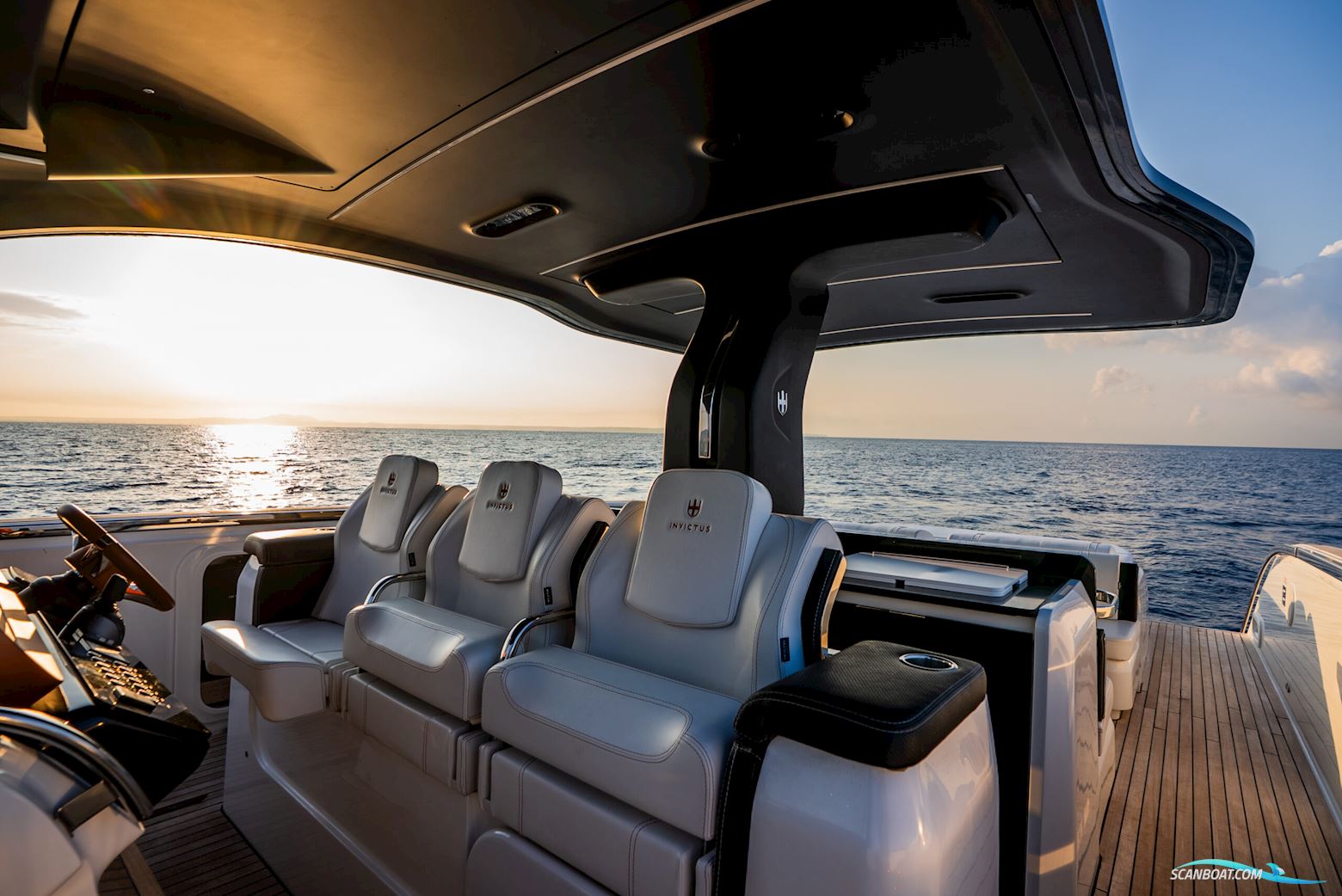 Invictus TT460