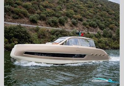 Invictus TT460 Motorbåd 2022, med Volvo Penta motor, Portugal