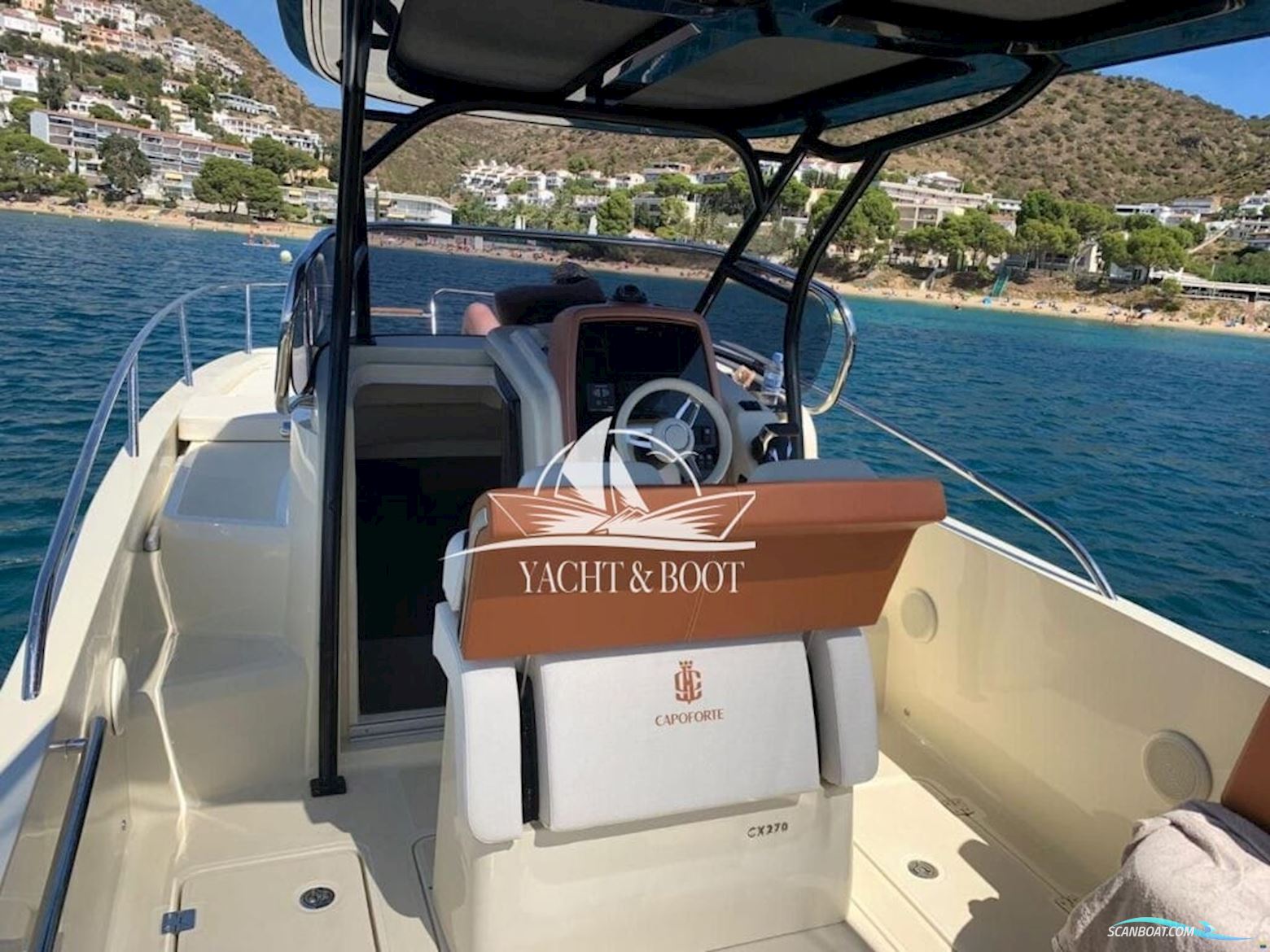 Invictus Yacht Capoforte CX 270