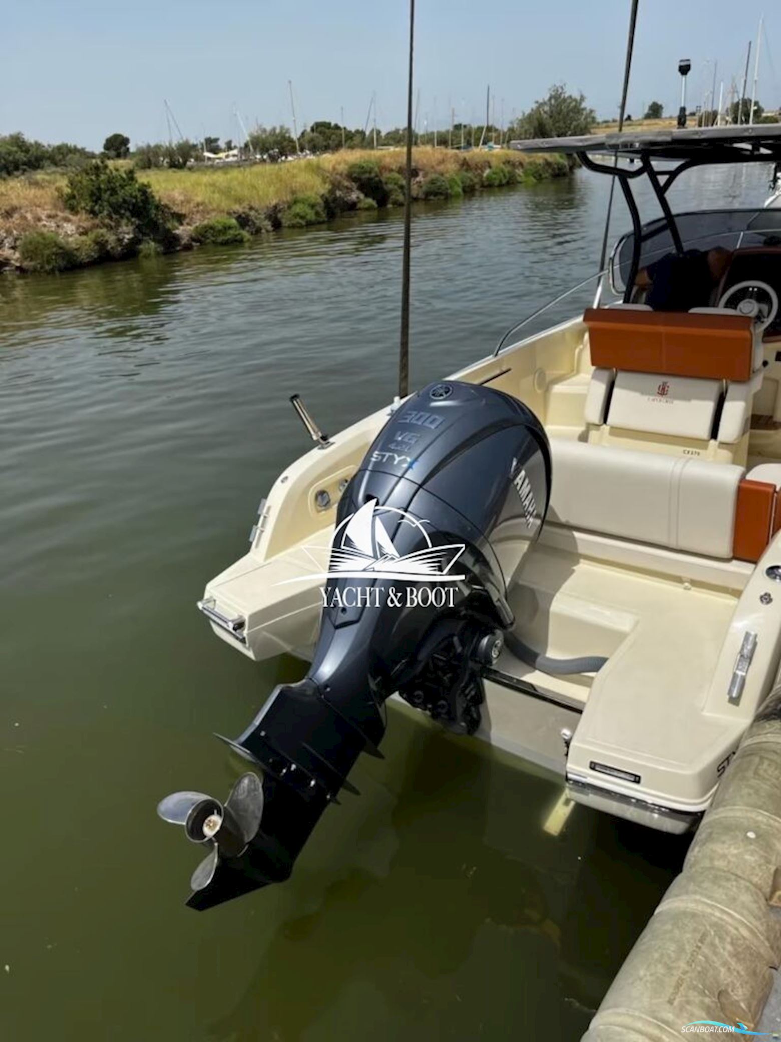 Invictus Yacht Capoforte CX 270