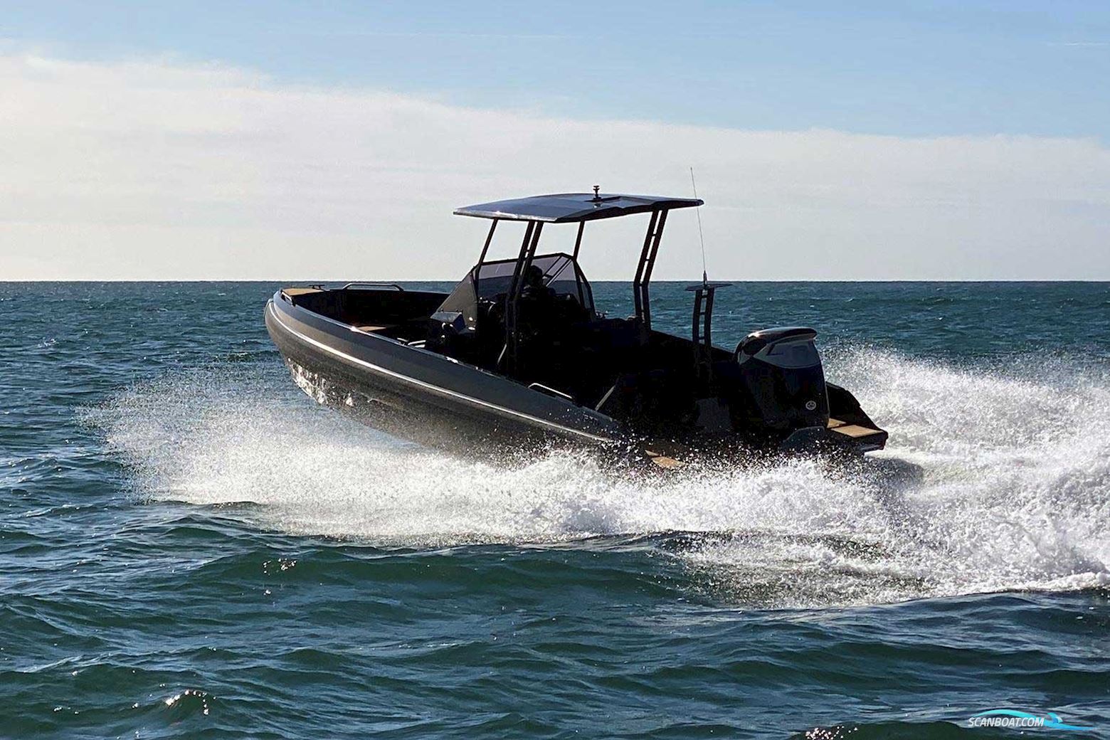 IRON 767 T-Top Motorbåd 2022, med Mercury motor, Sverige