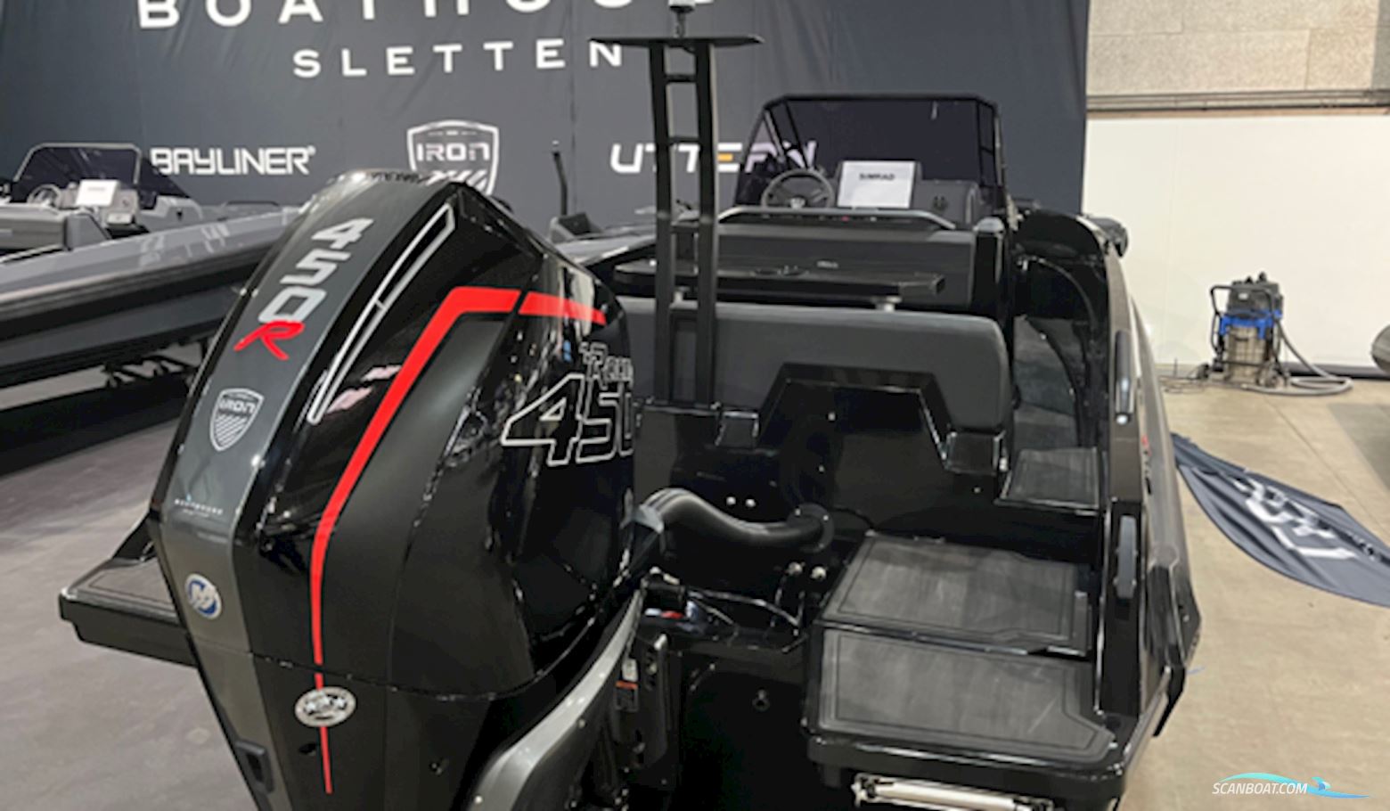 IRON 827 – Mercury V8 450 R hk