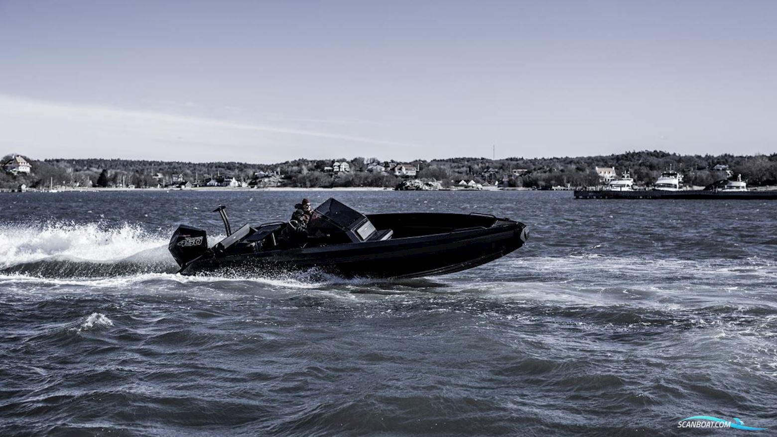 Iron 827 Motorbåd 2022, med Mercury 450R Ca, 60h motor, Sverige