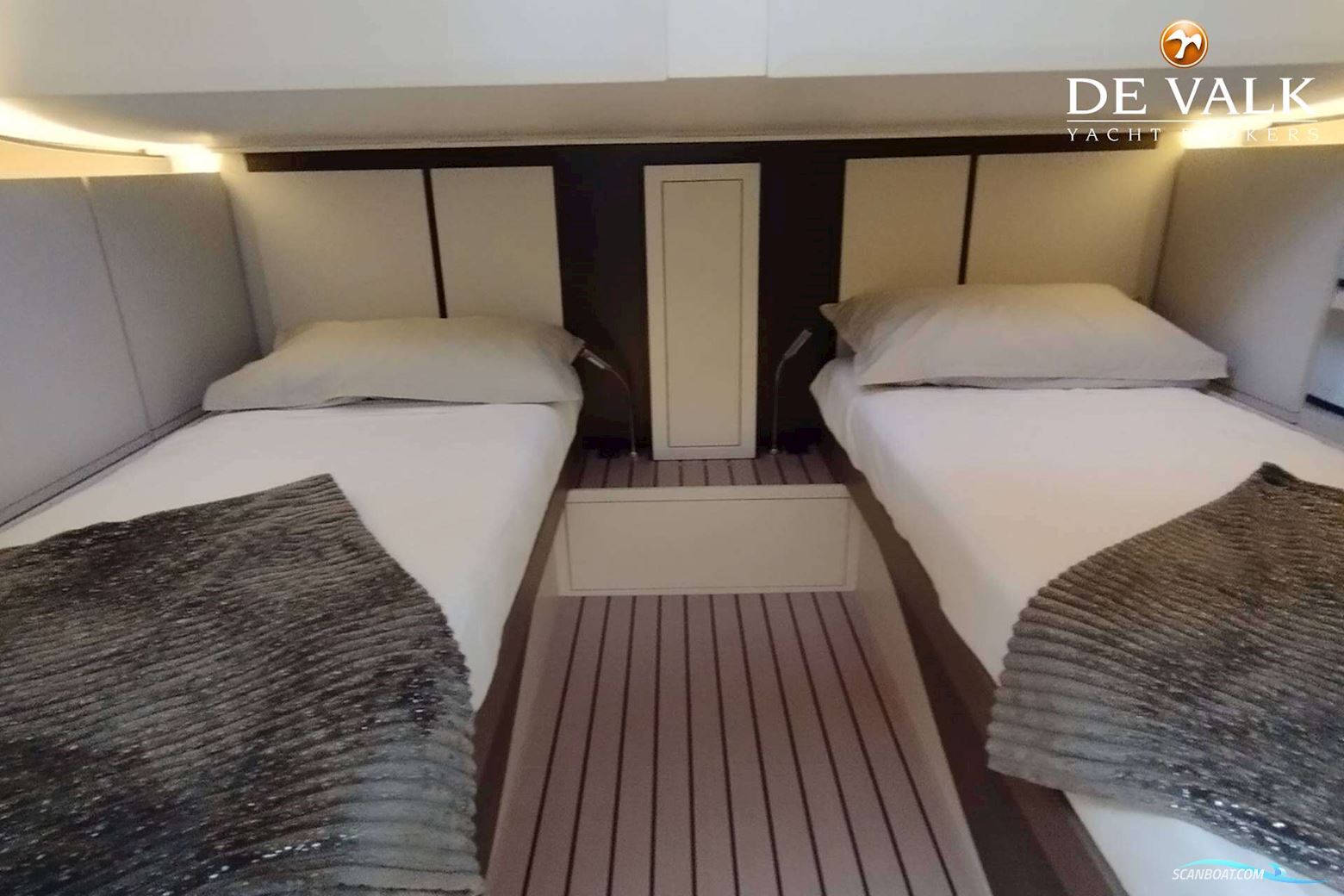 Italia Yachts IY 43 Veloce