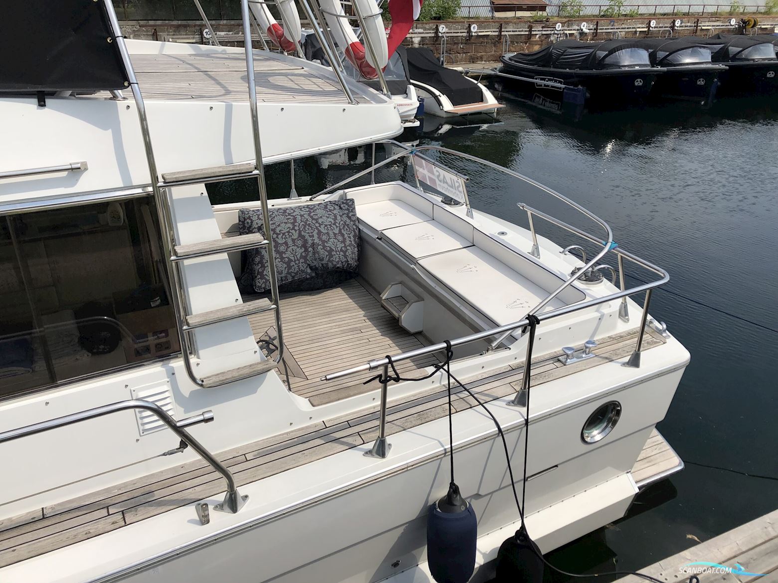 Italiensk Yacht 47 / Kajplads i KBH Centrum