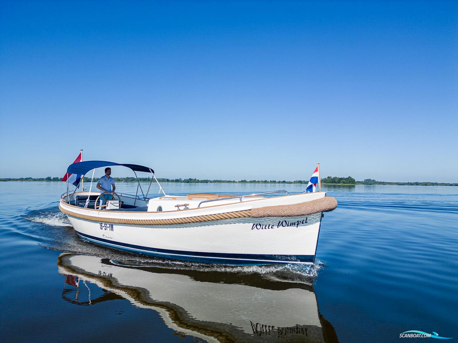 Jan Van Gent 10.35 Cabin