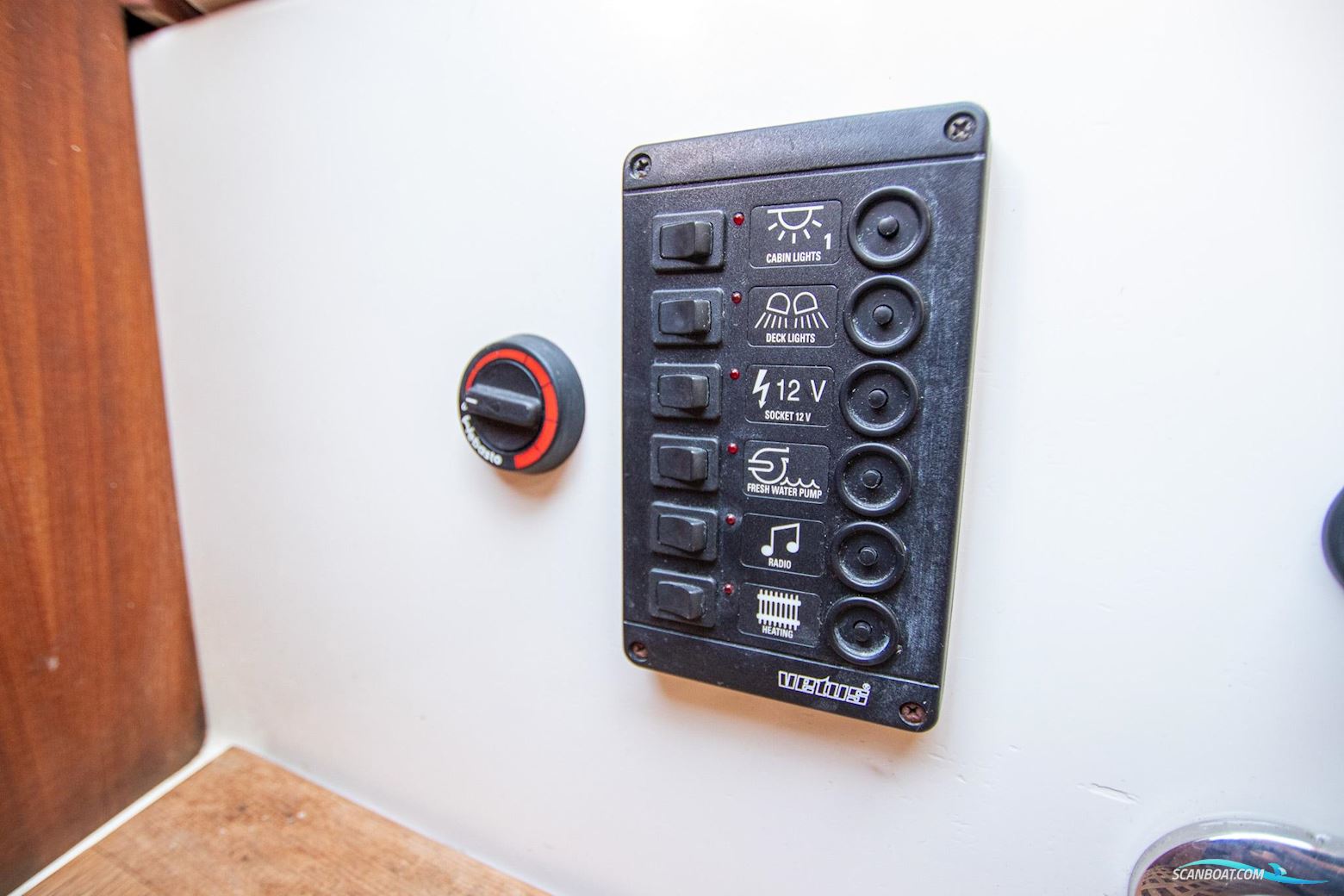 Jan Van Gent 10.35 Cabin