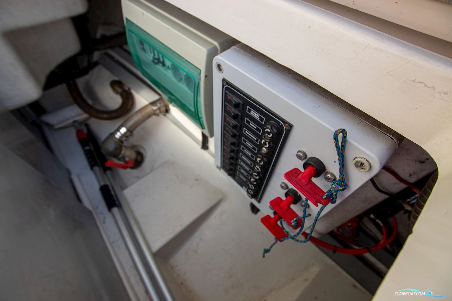 Jan Van Gent 10.35 Cabin