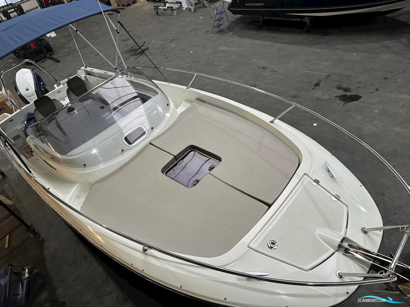 Jeanneau  Cap Camarat 7.5 WA