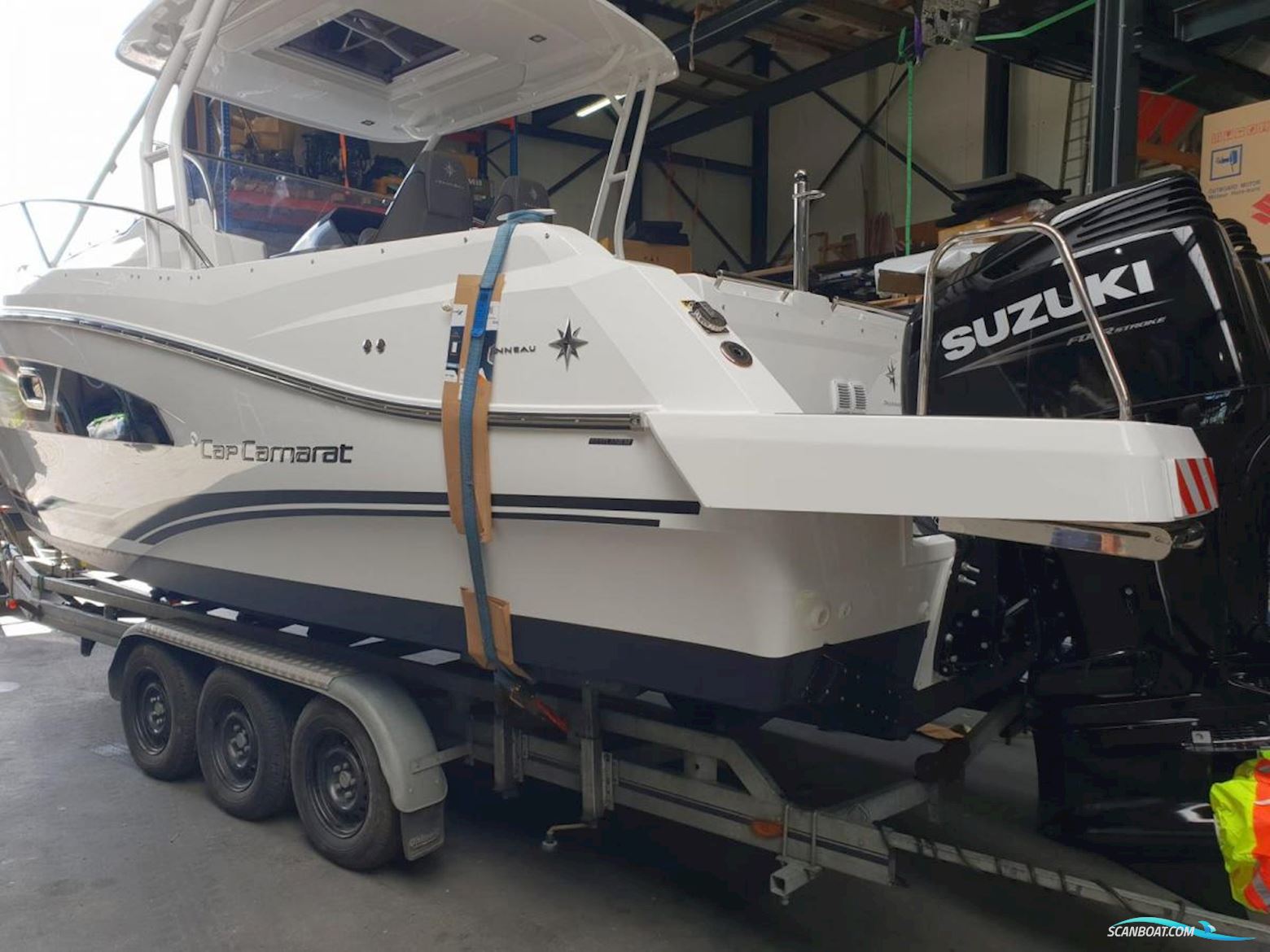 Jeanneau  Cap Camarat 9.0 WA