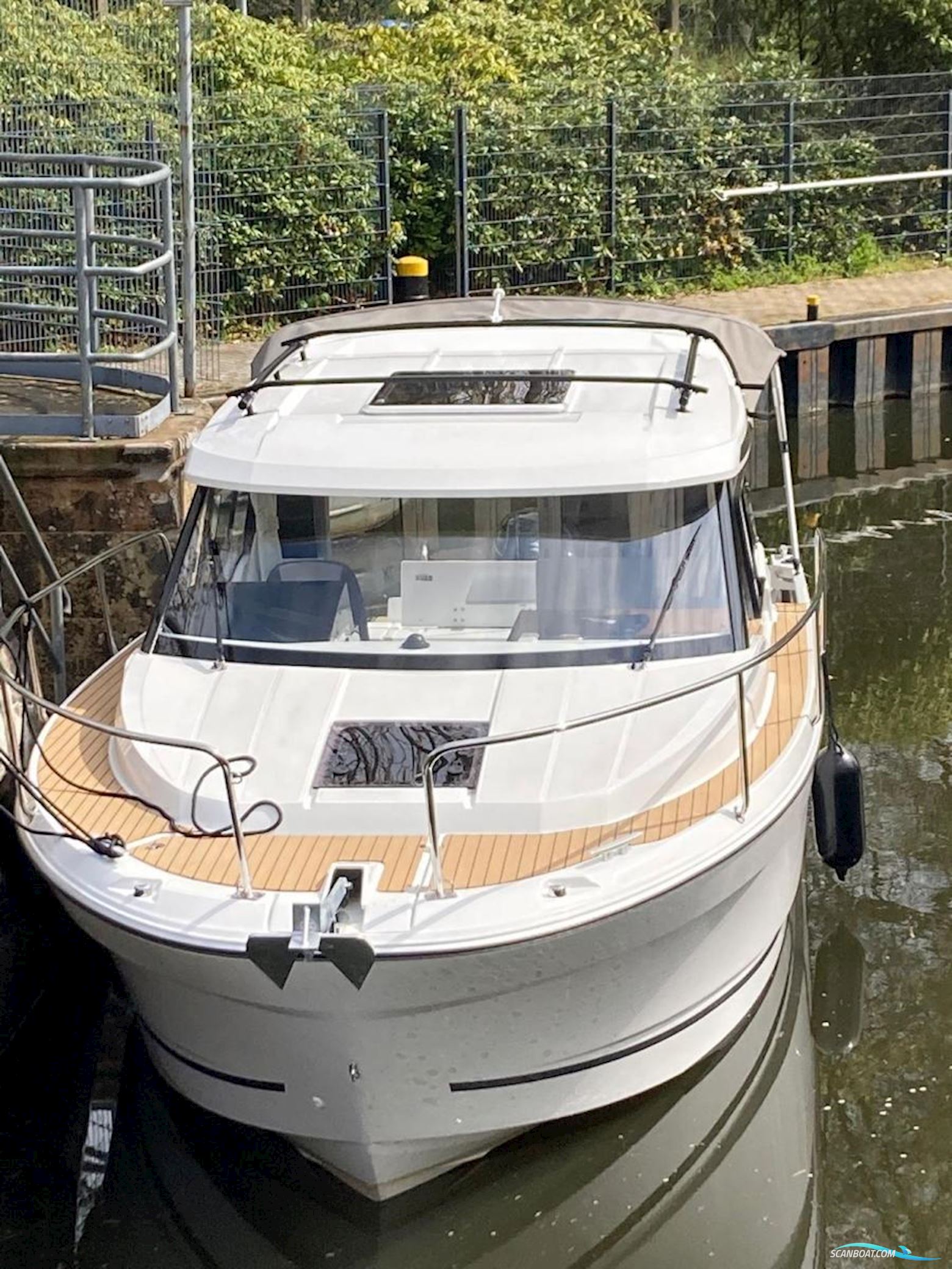 Jeanneau  Merry Fisher 795 Serie-2 Full Options