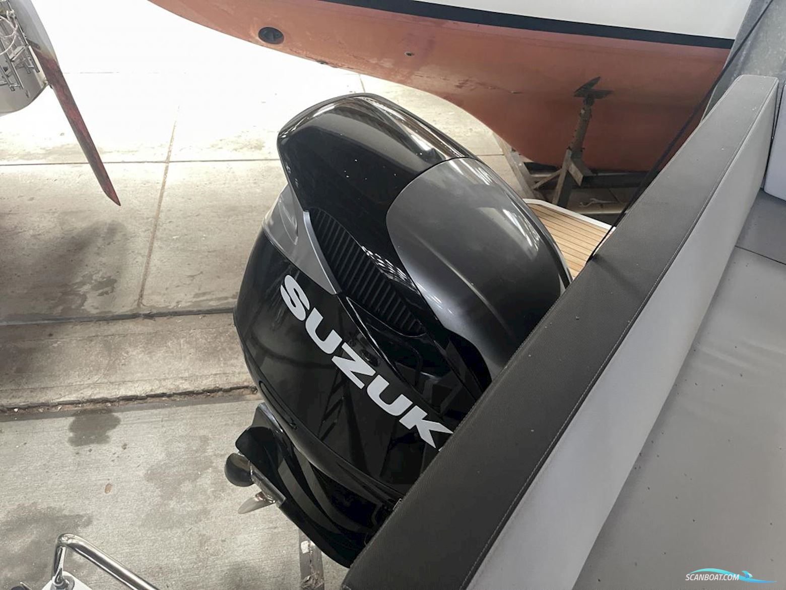 Jeanneau  Merry Fisher 895