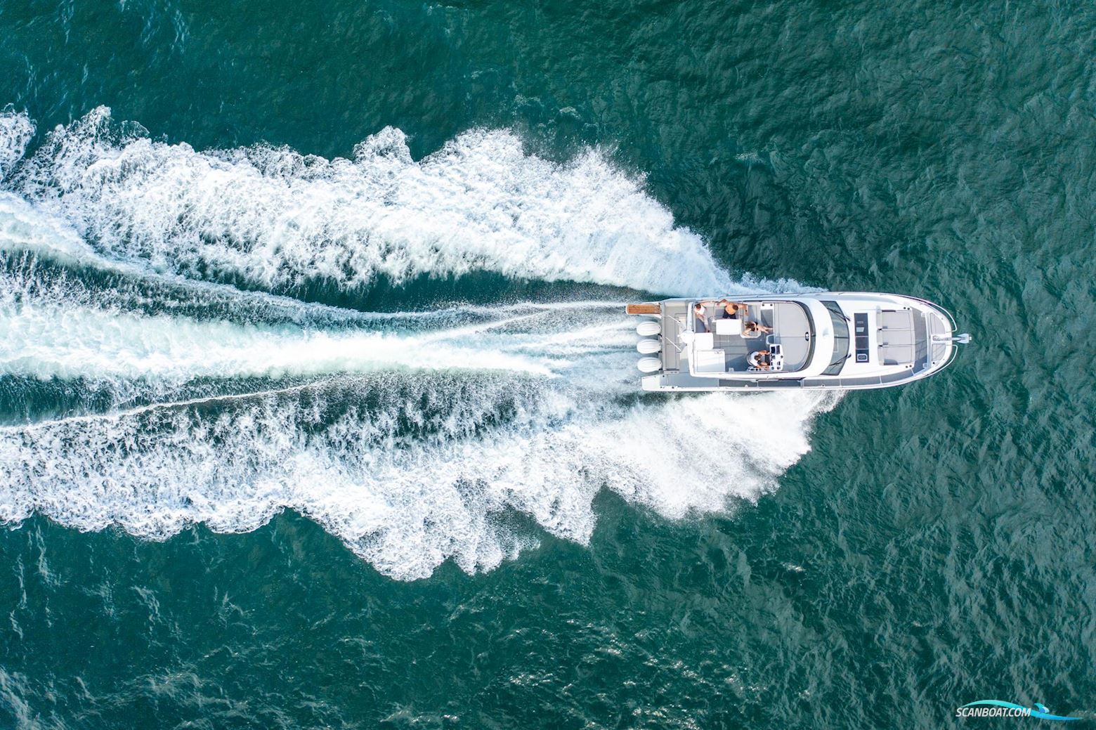 Jeanneau 1295 Merry Fisher Fly