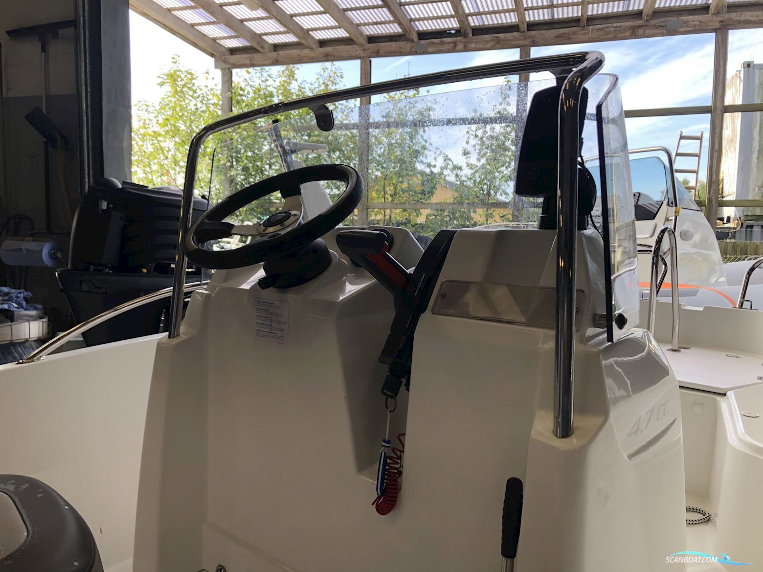 Jeanneau 4.7 CC Style